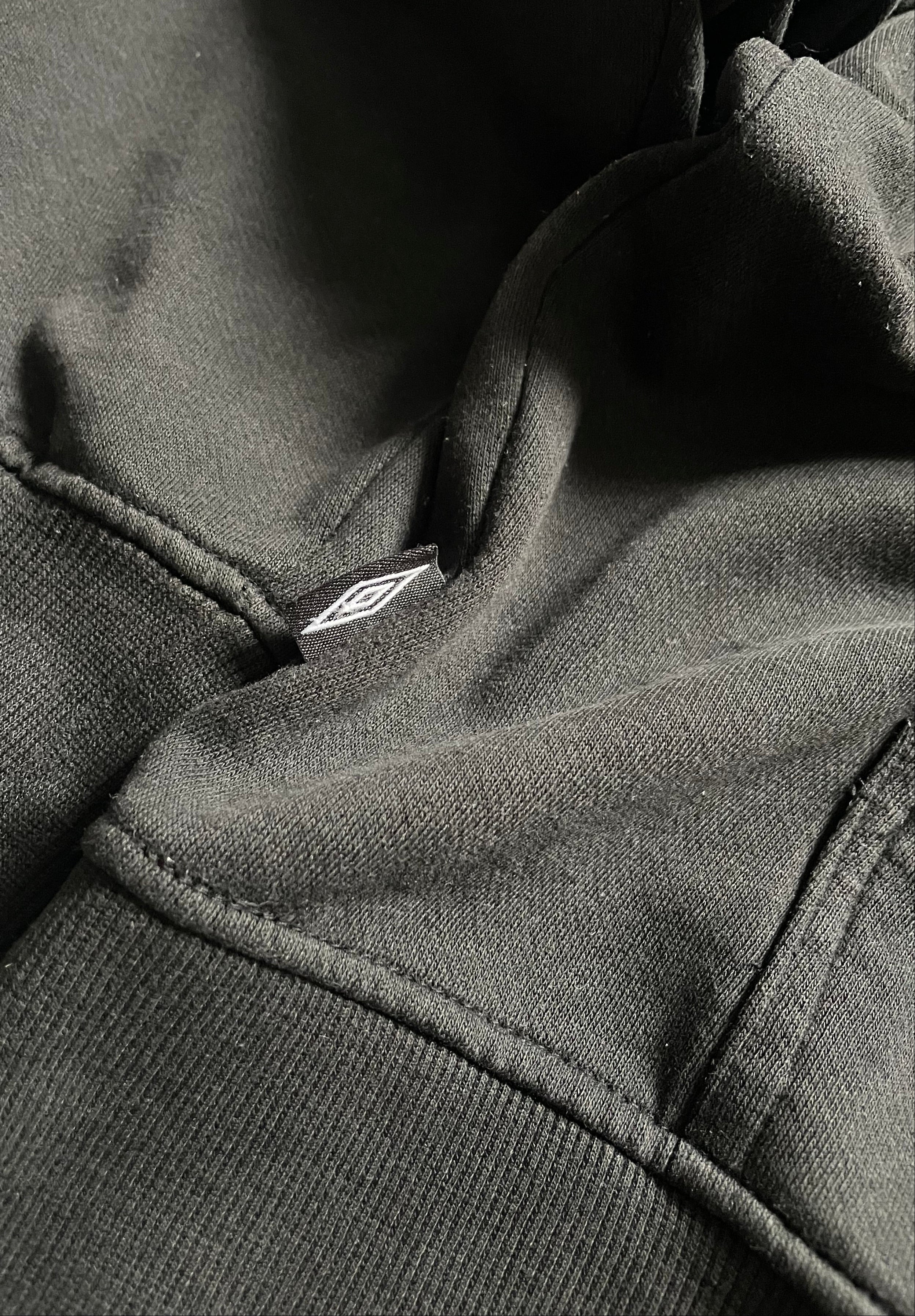 Umbro Hoodie Black (L)