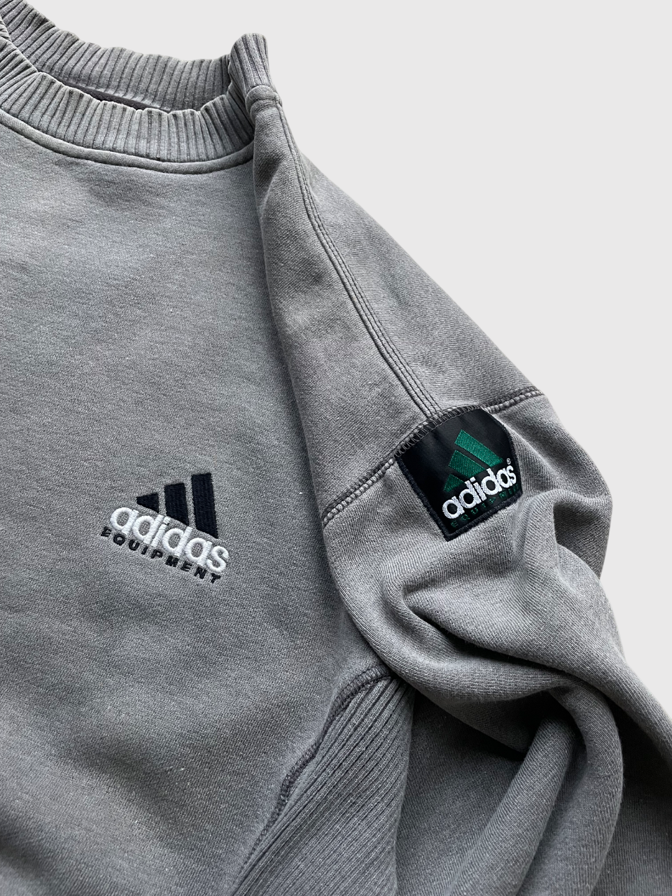 90's Adidas Sweatshirt (L)