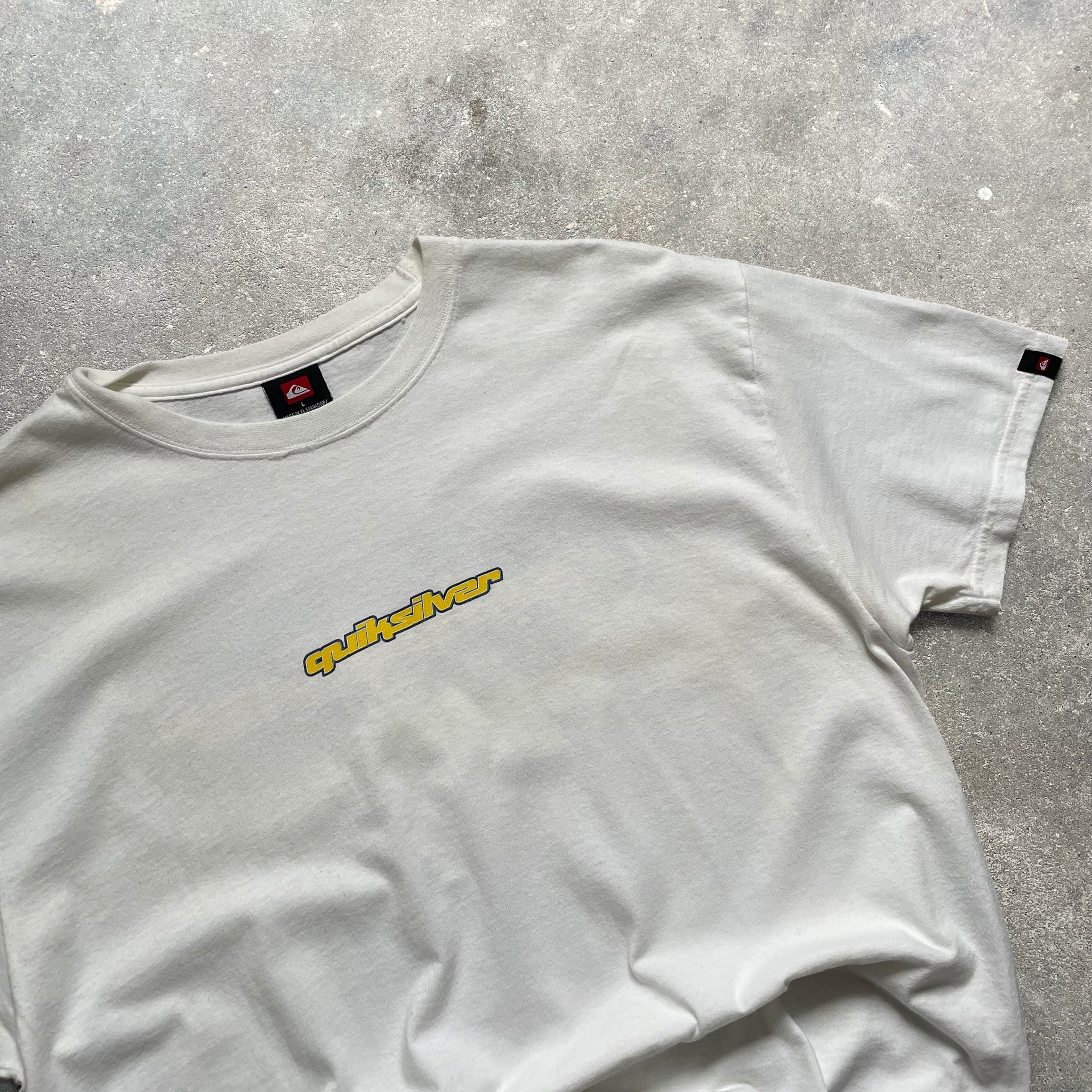 2000's Quiksilver Tee White (L)