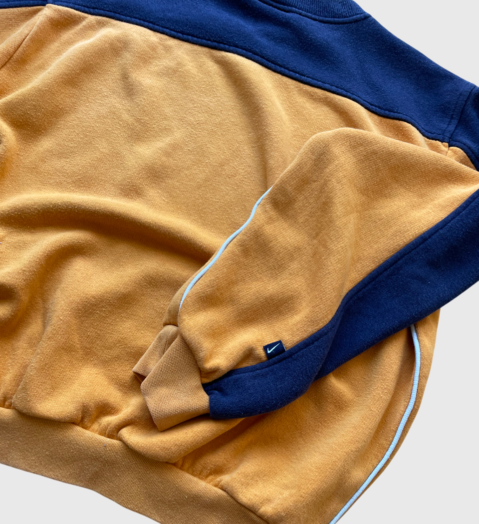 90's Nike V-Neck Sweatshirt (6-8)