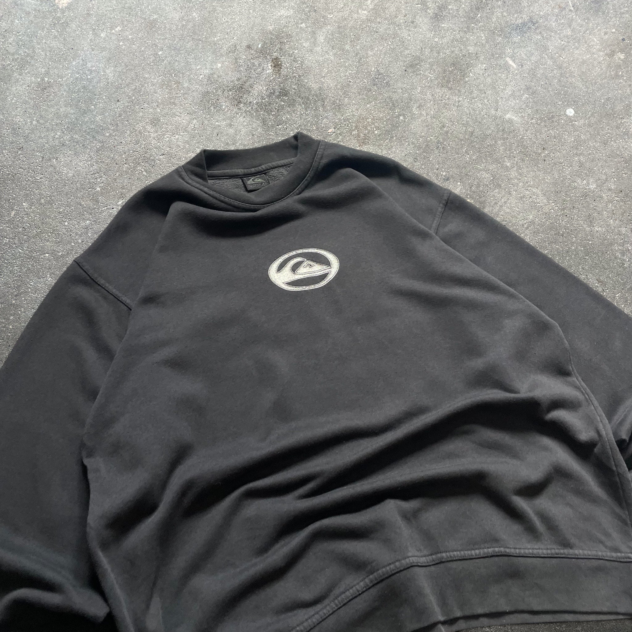 2000's Quiksilver Sweatshirt Black (M)