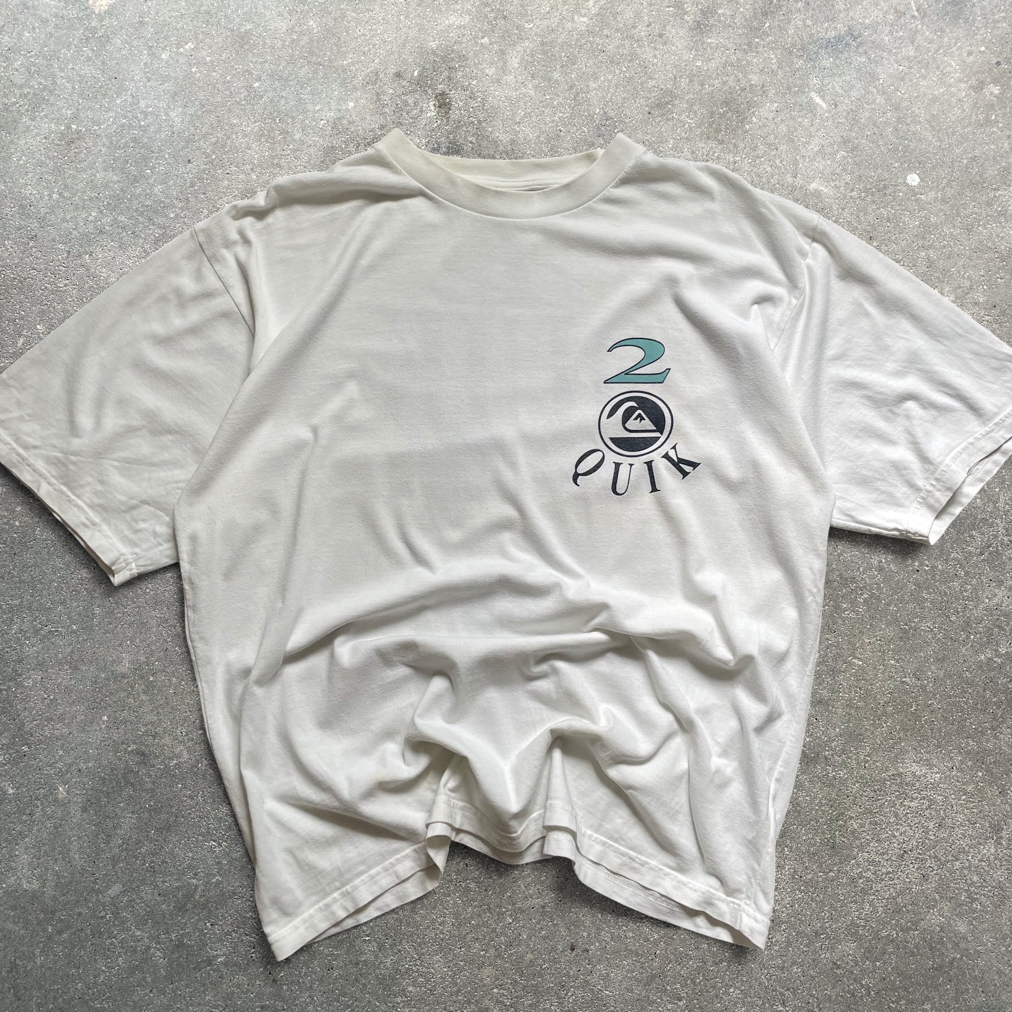 2000's Quiksilver Tee White (L)