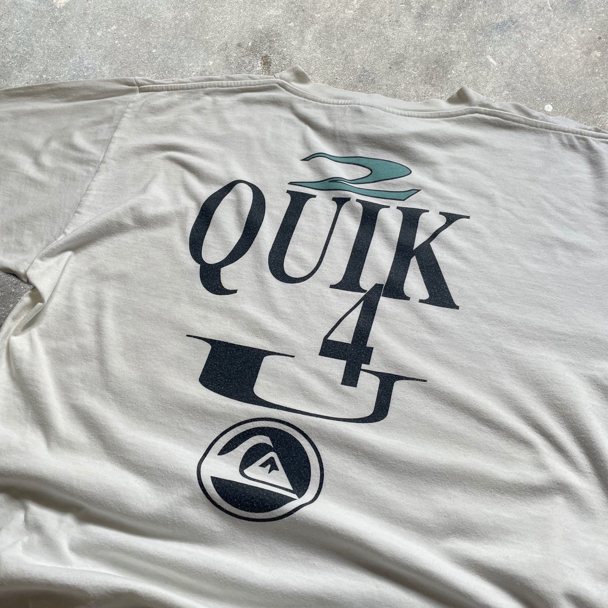 2000's Quiksilver Tee White (L)
