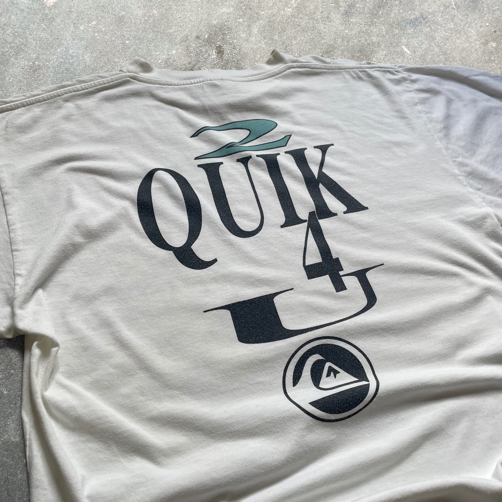 2000's Quiksilver Tee White (L)