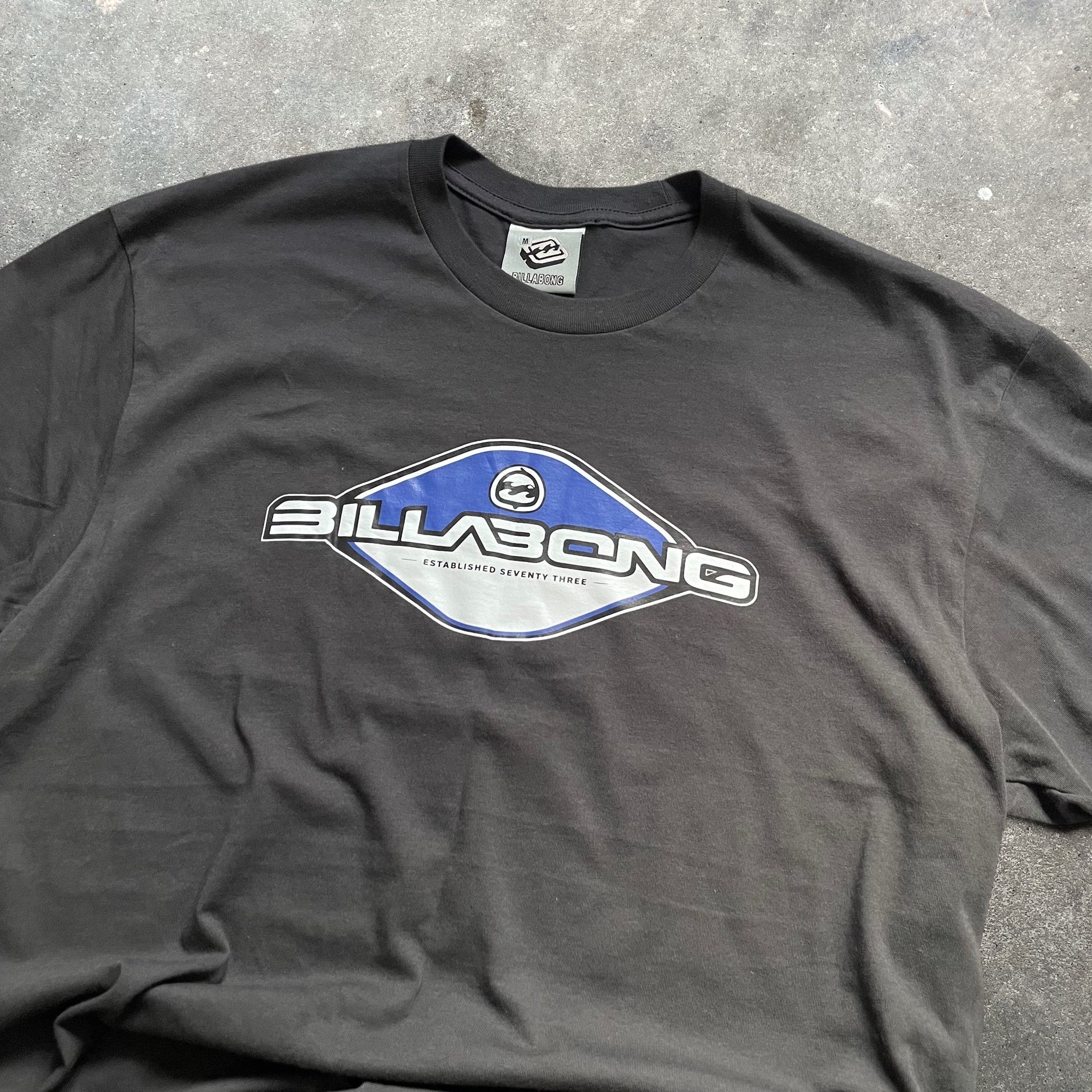 2000's Billabong Tee Black (M)