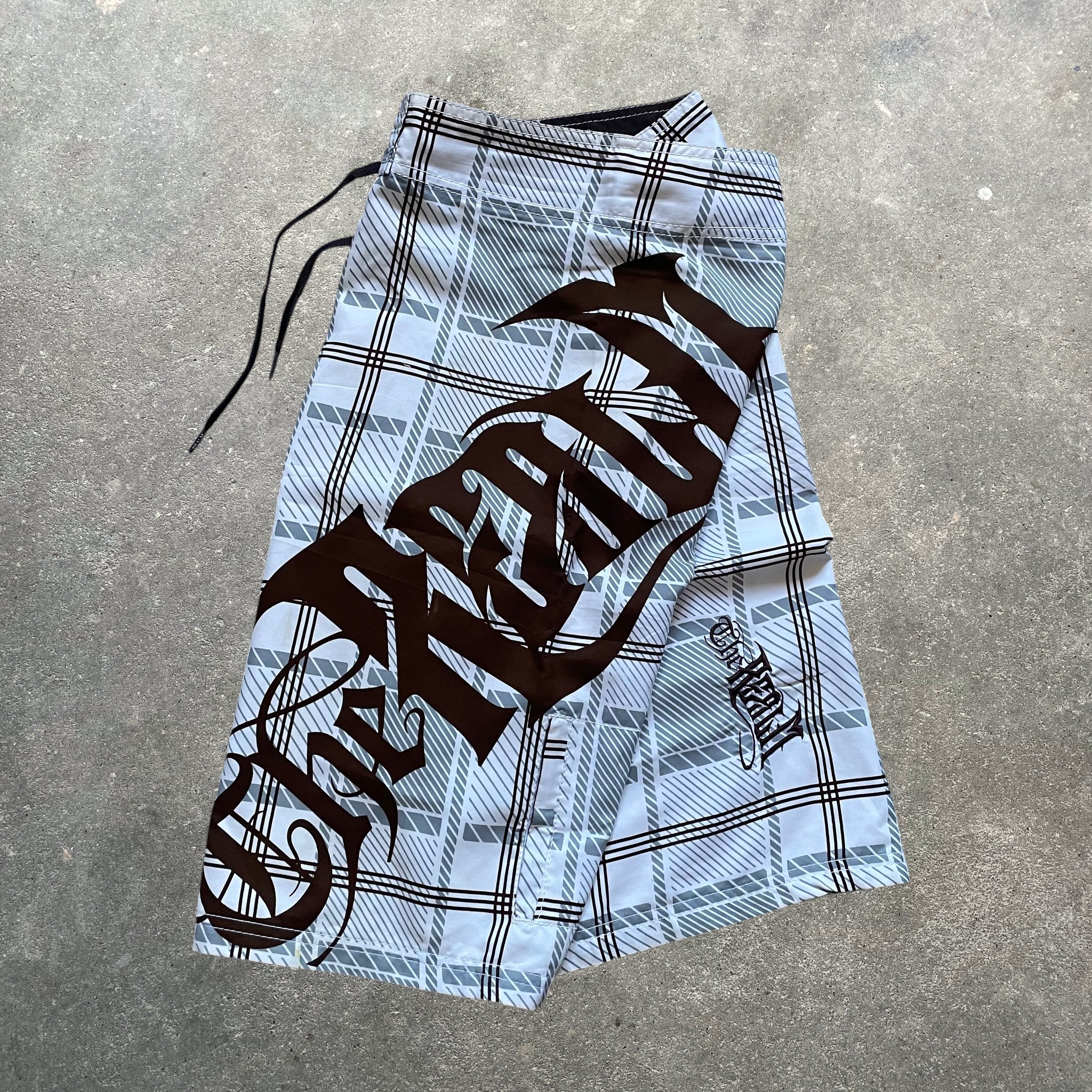 2000's The Realm Boardshorts (L)