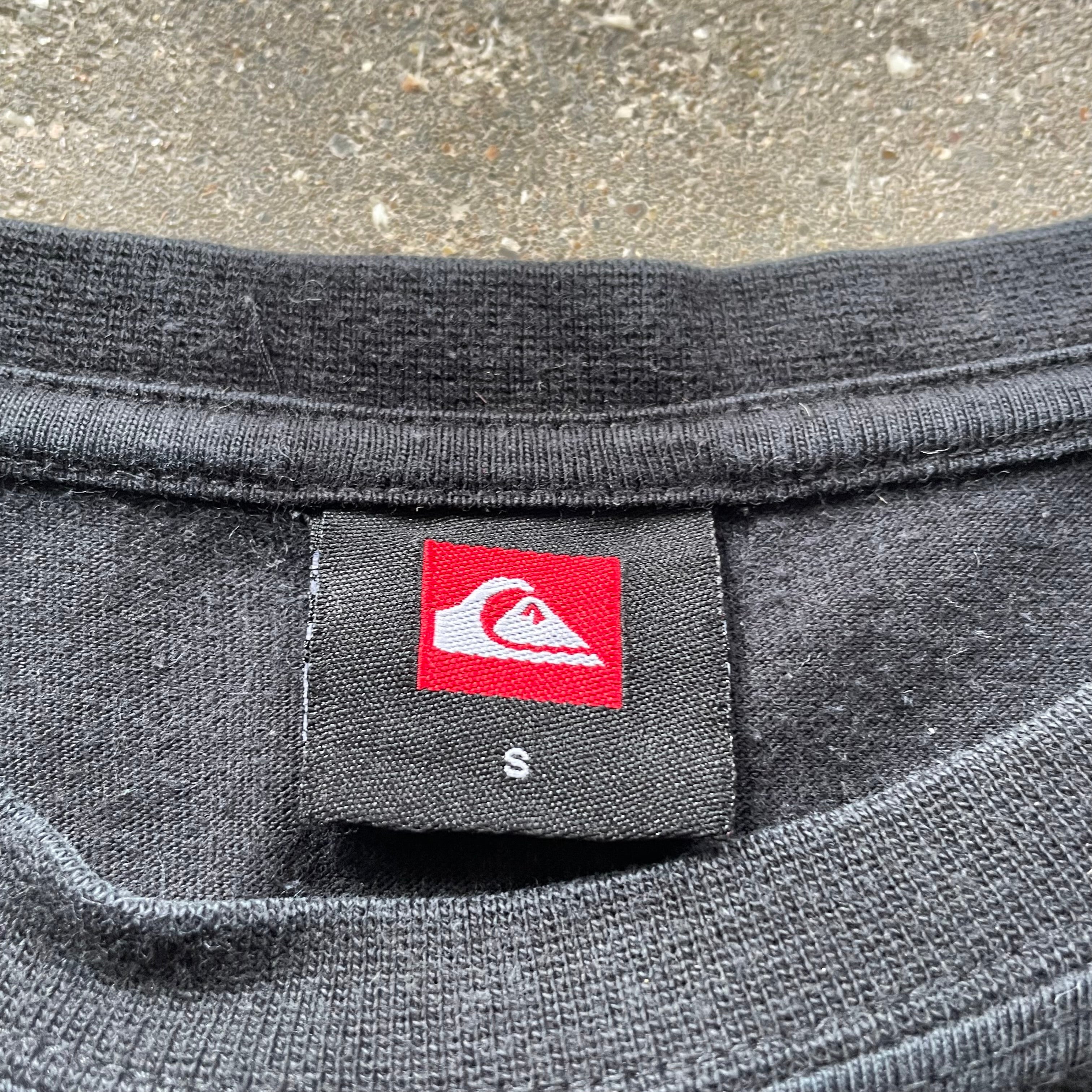 2000's Quiksilver Tee Black (S)