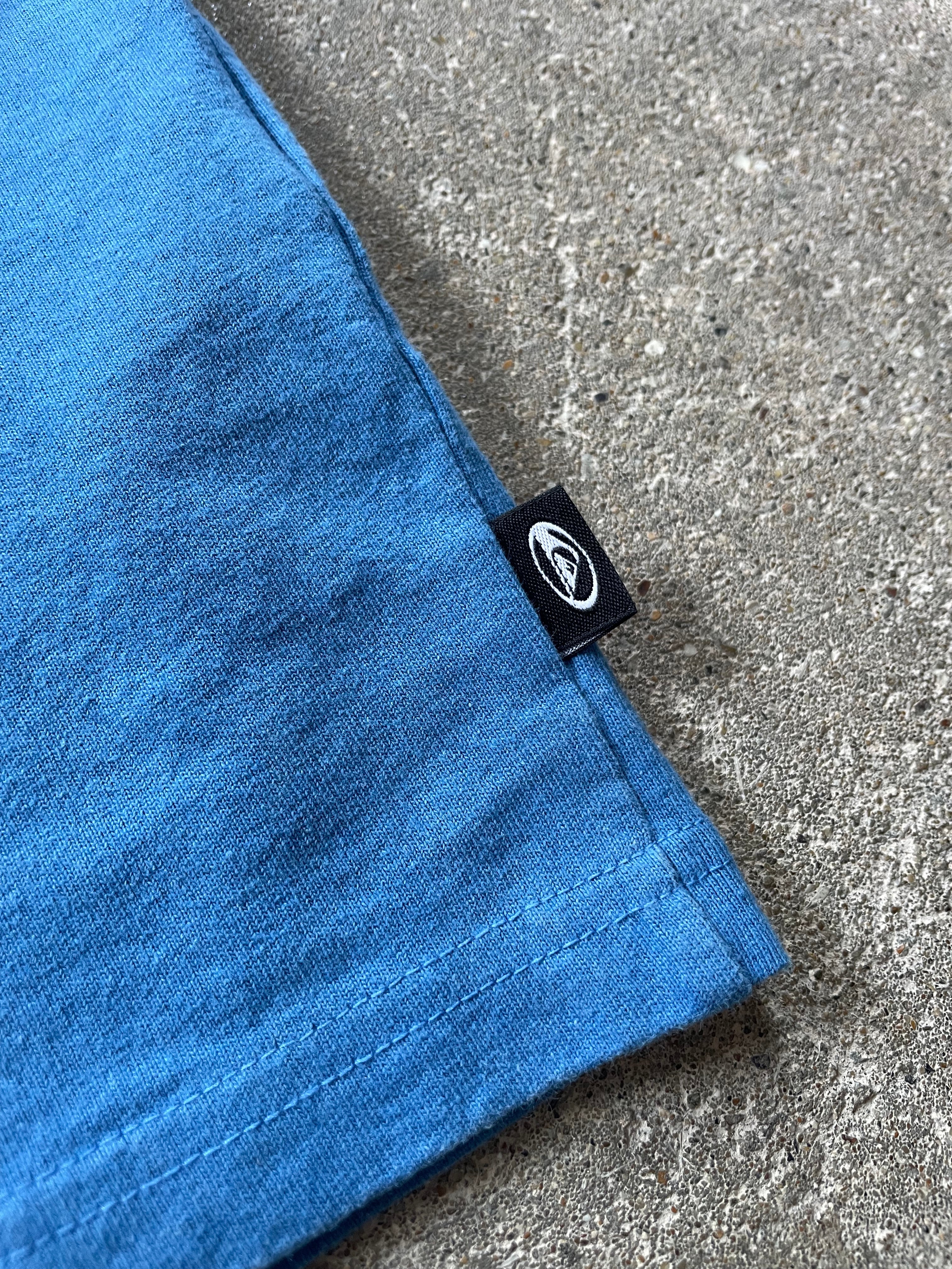 2000's Quiksilver Tee Blue (XL)