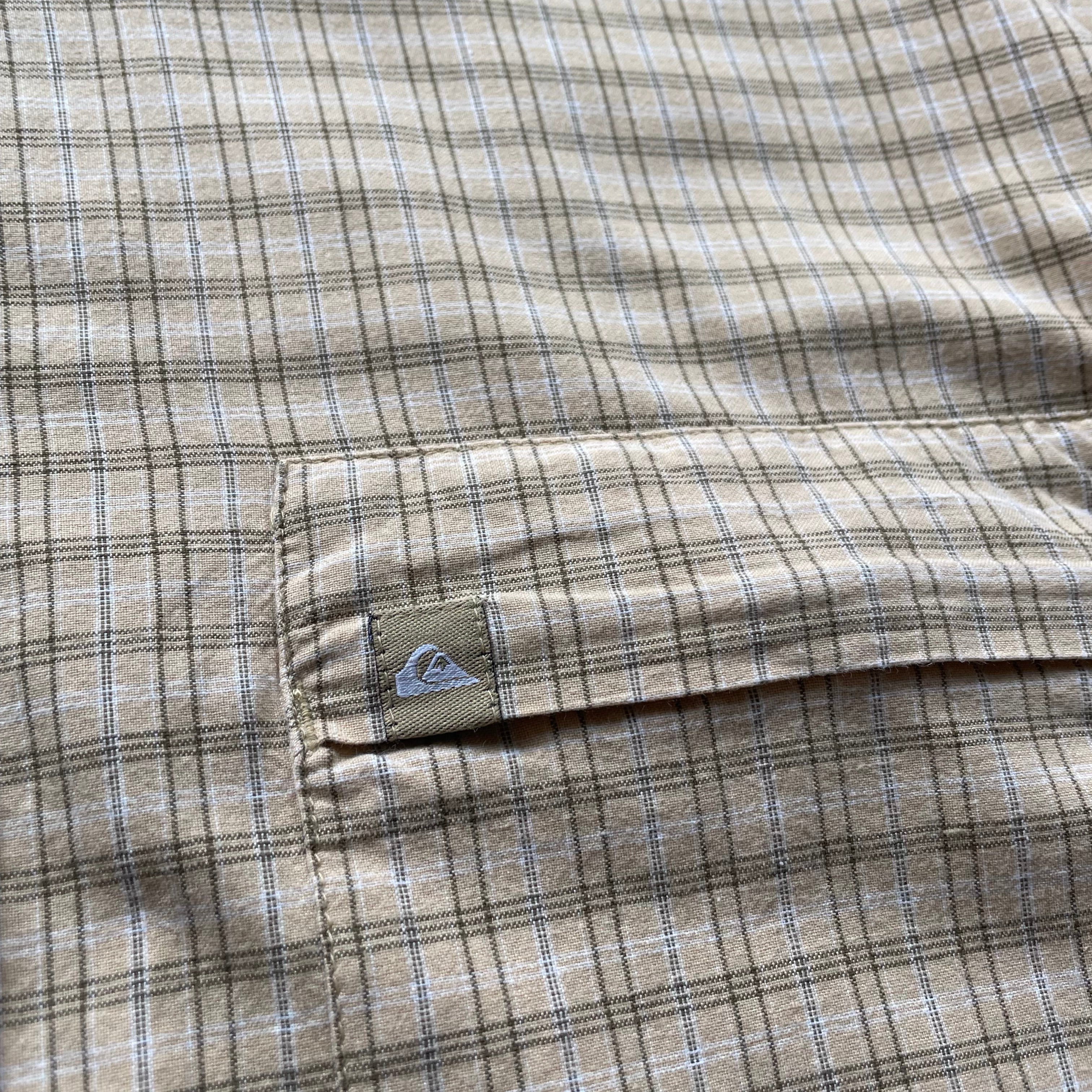 2000's Quiksilver Surf Shirt (M)