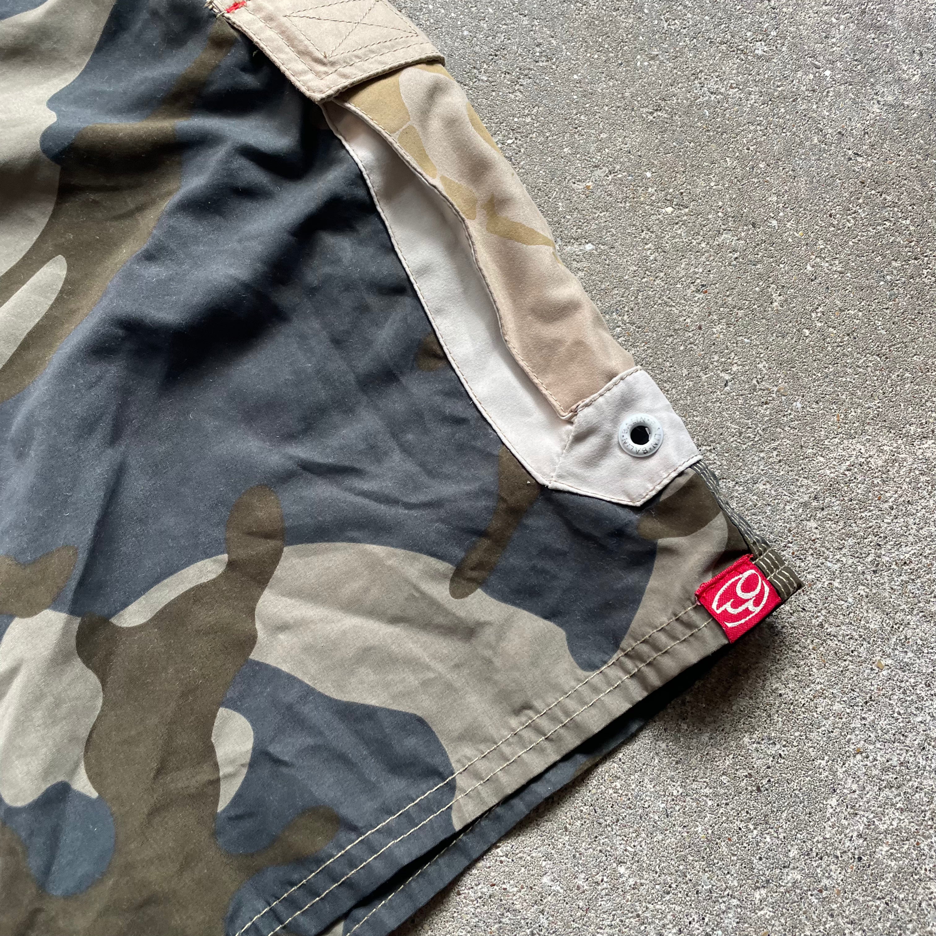 2000's Balin Boardshorts Camo (XL)