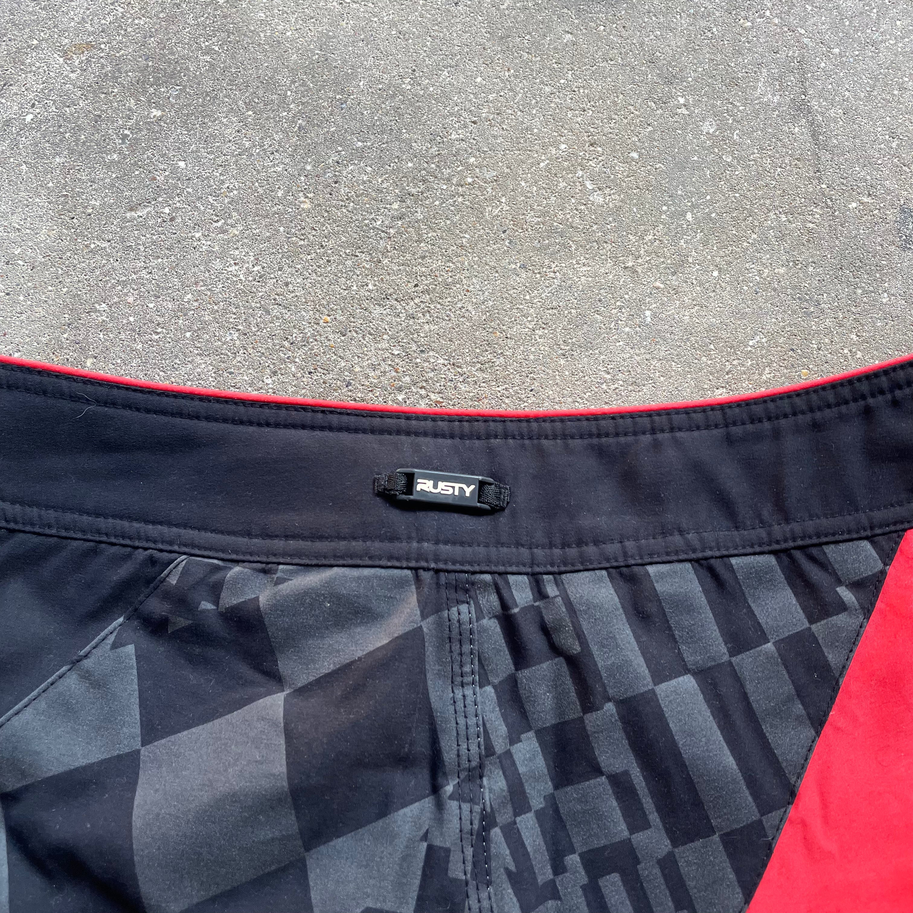 2000's Rusty Boardshorts (36)