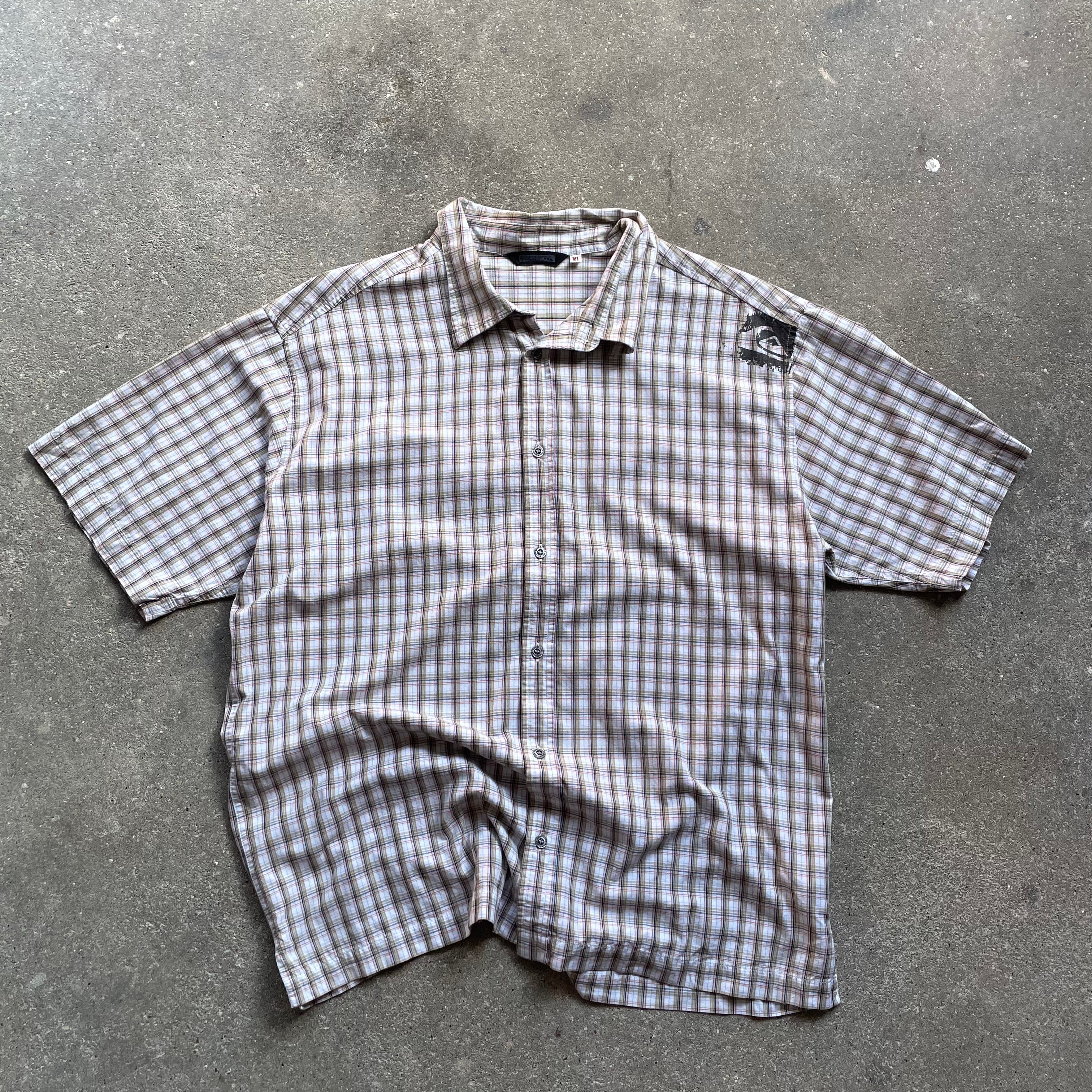 2000's Quiksilver Surf Shirt (XL)