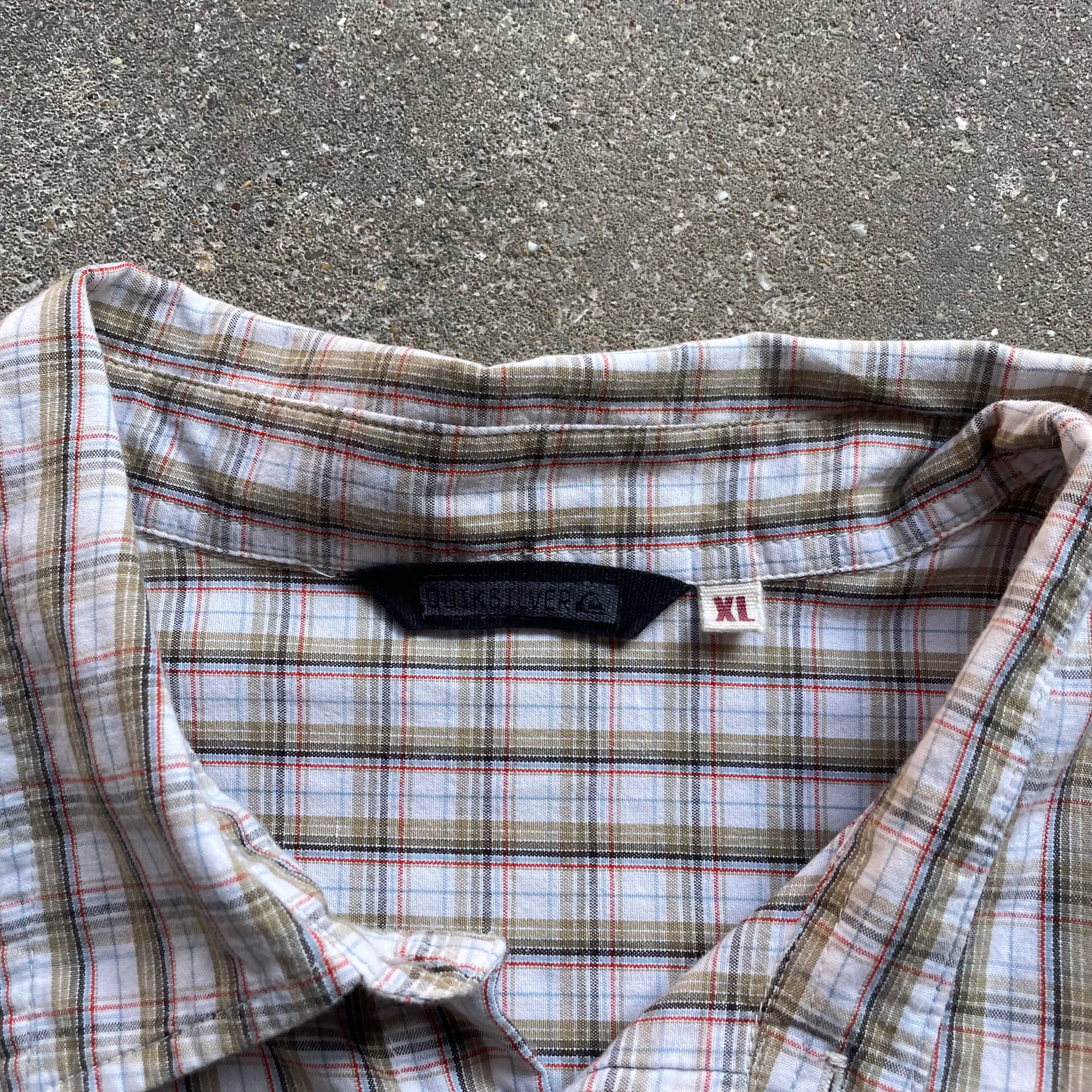 2000's Quiksilver Surf Shirt (XL)