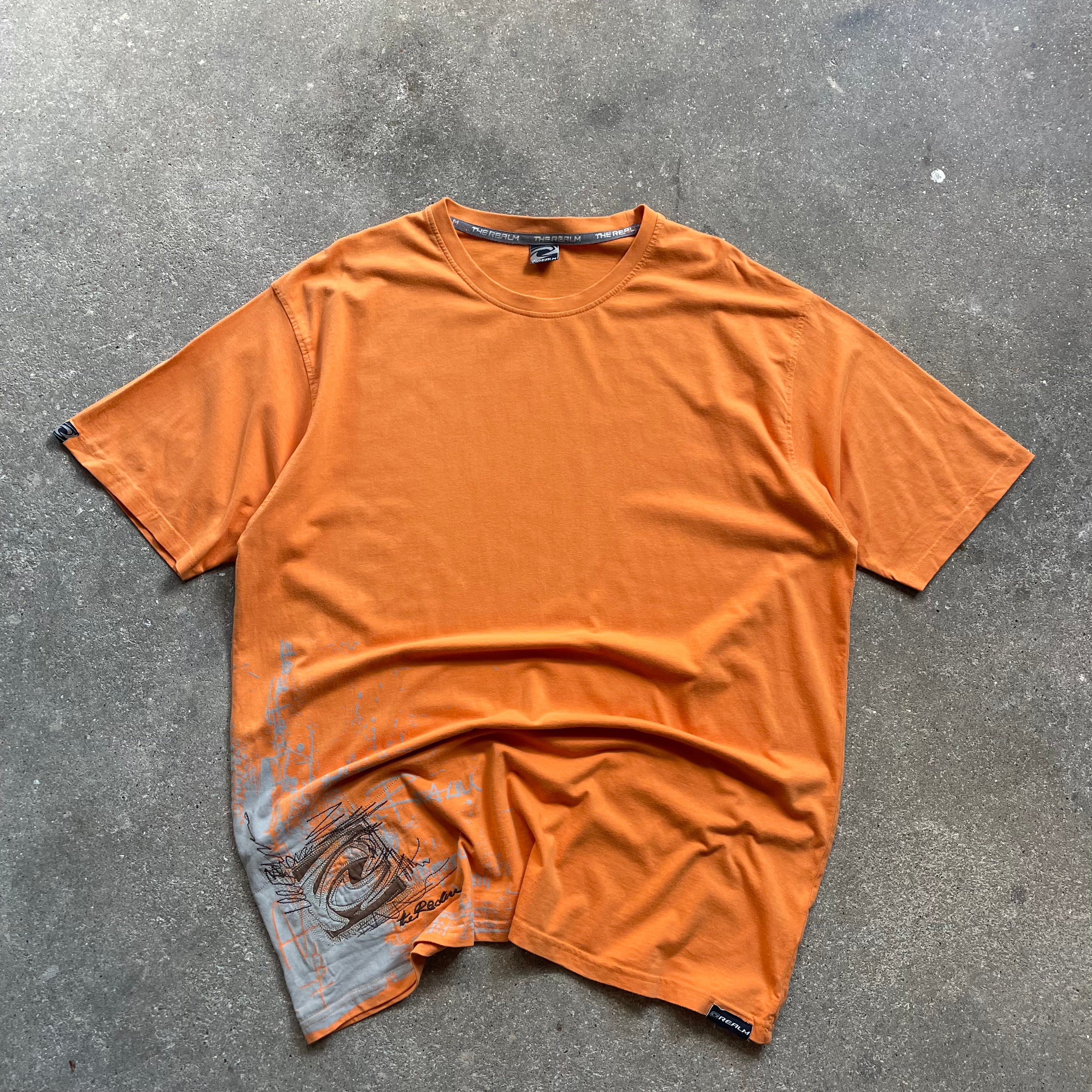2000's The Realm Tee (XL)