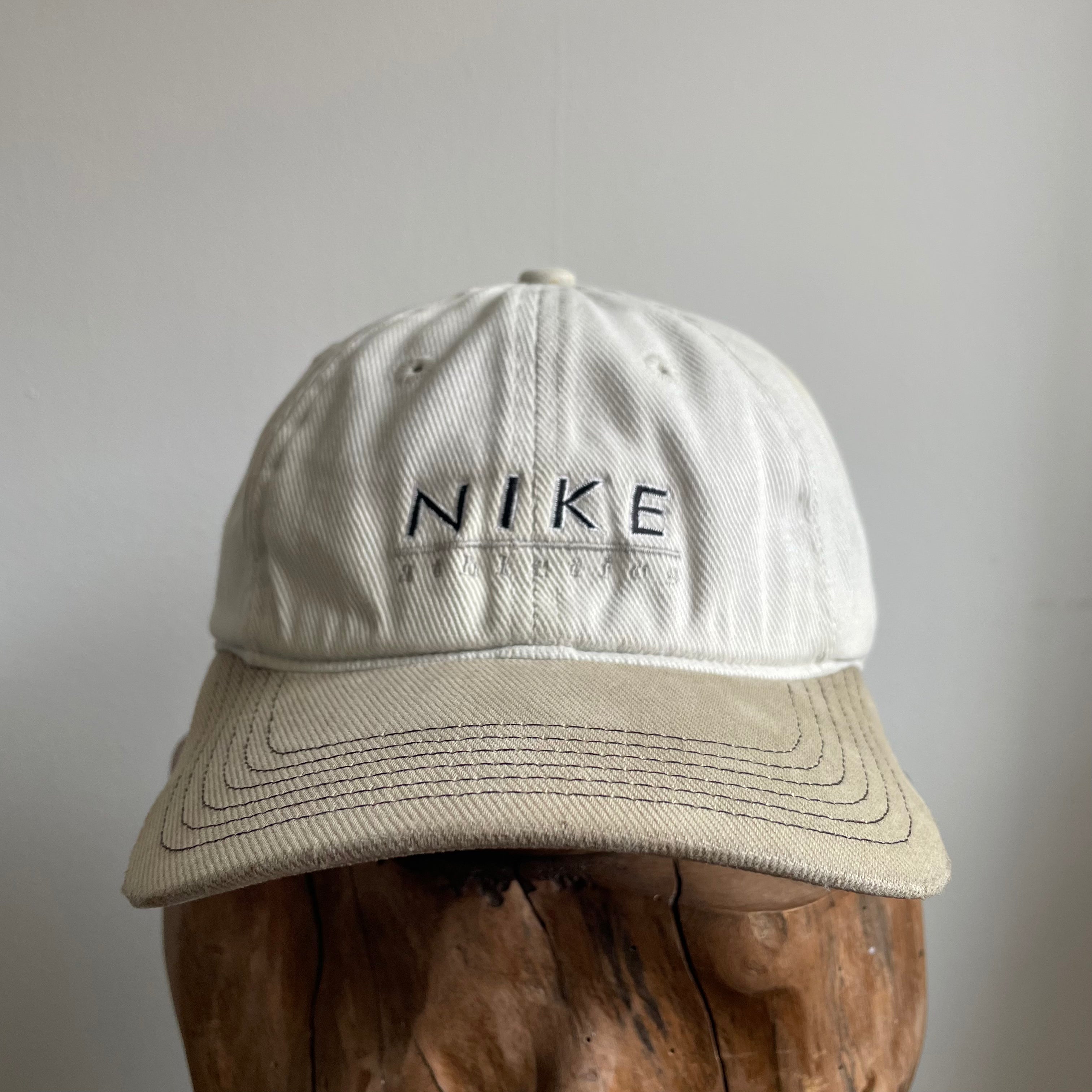 90's Nike Cap Beige (One Size)