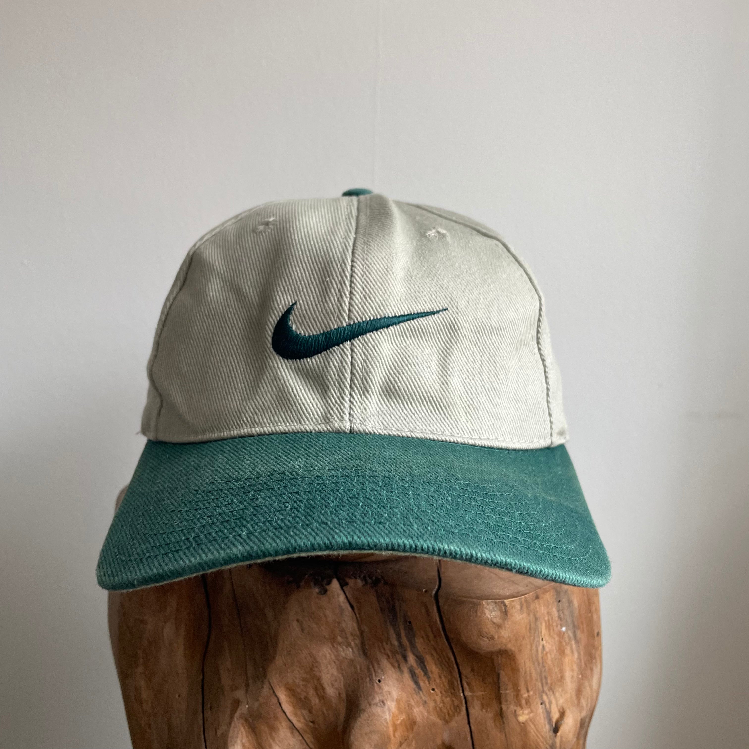 90's Nike Cap Beige/Green (One Size)