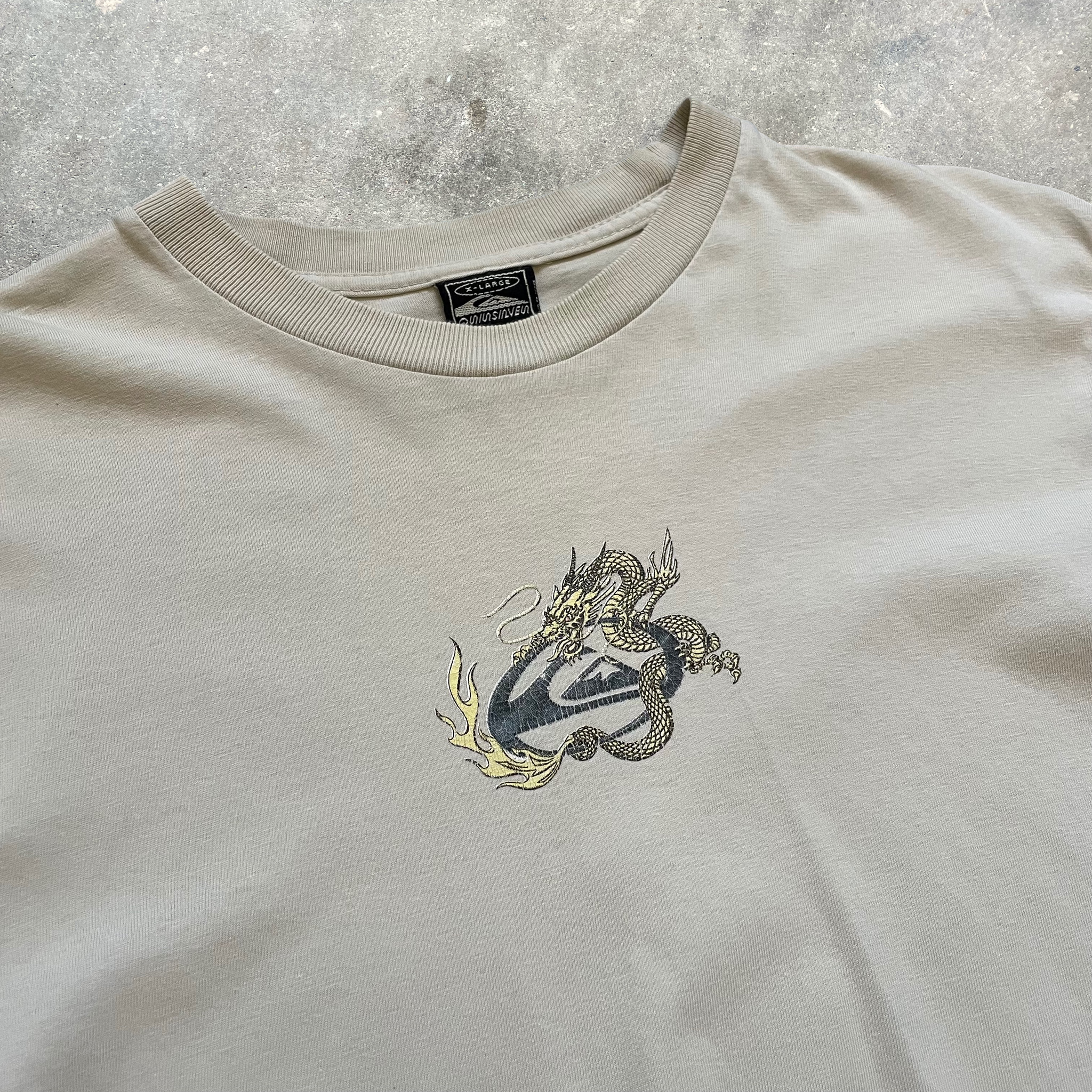 90's Quiksilver Dragon Tee Beige (L)