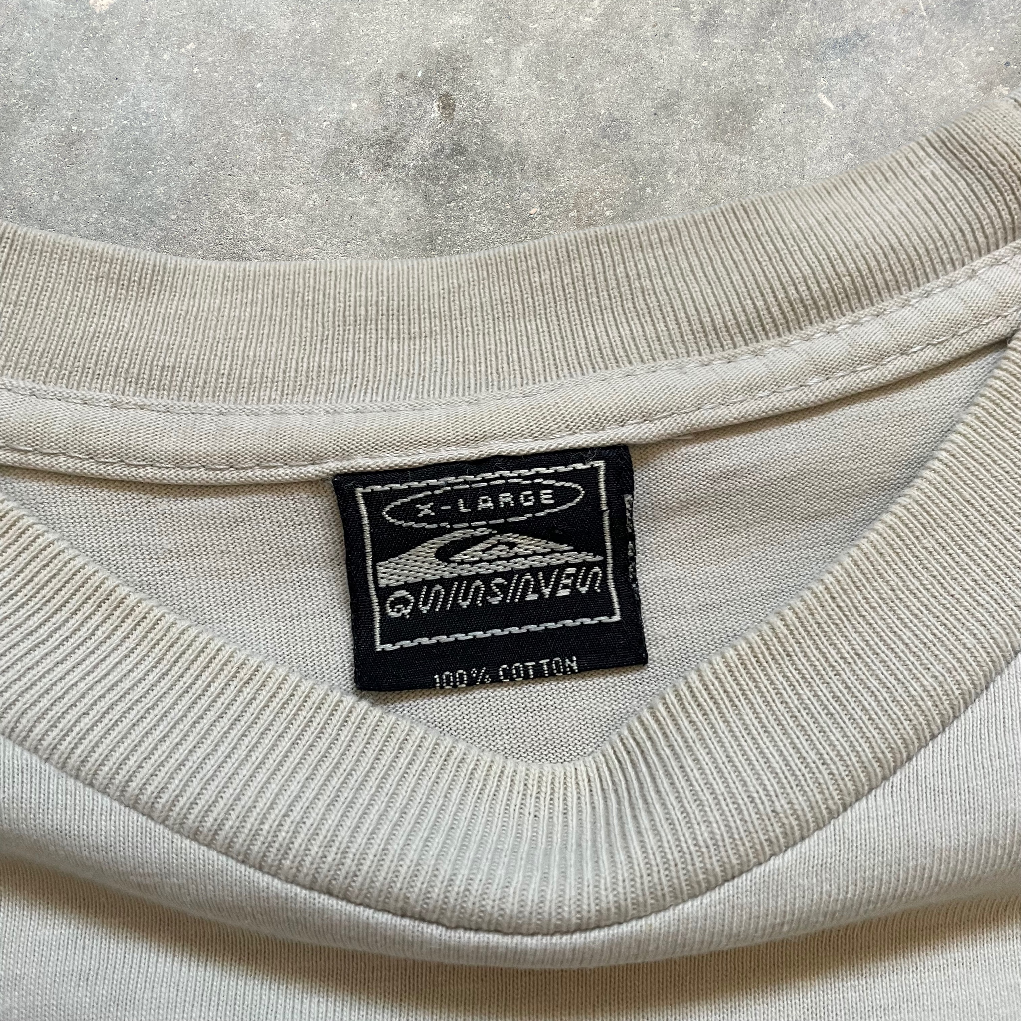 90's Quiksilver Dragon Tee Beige (L)