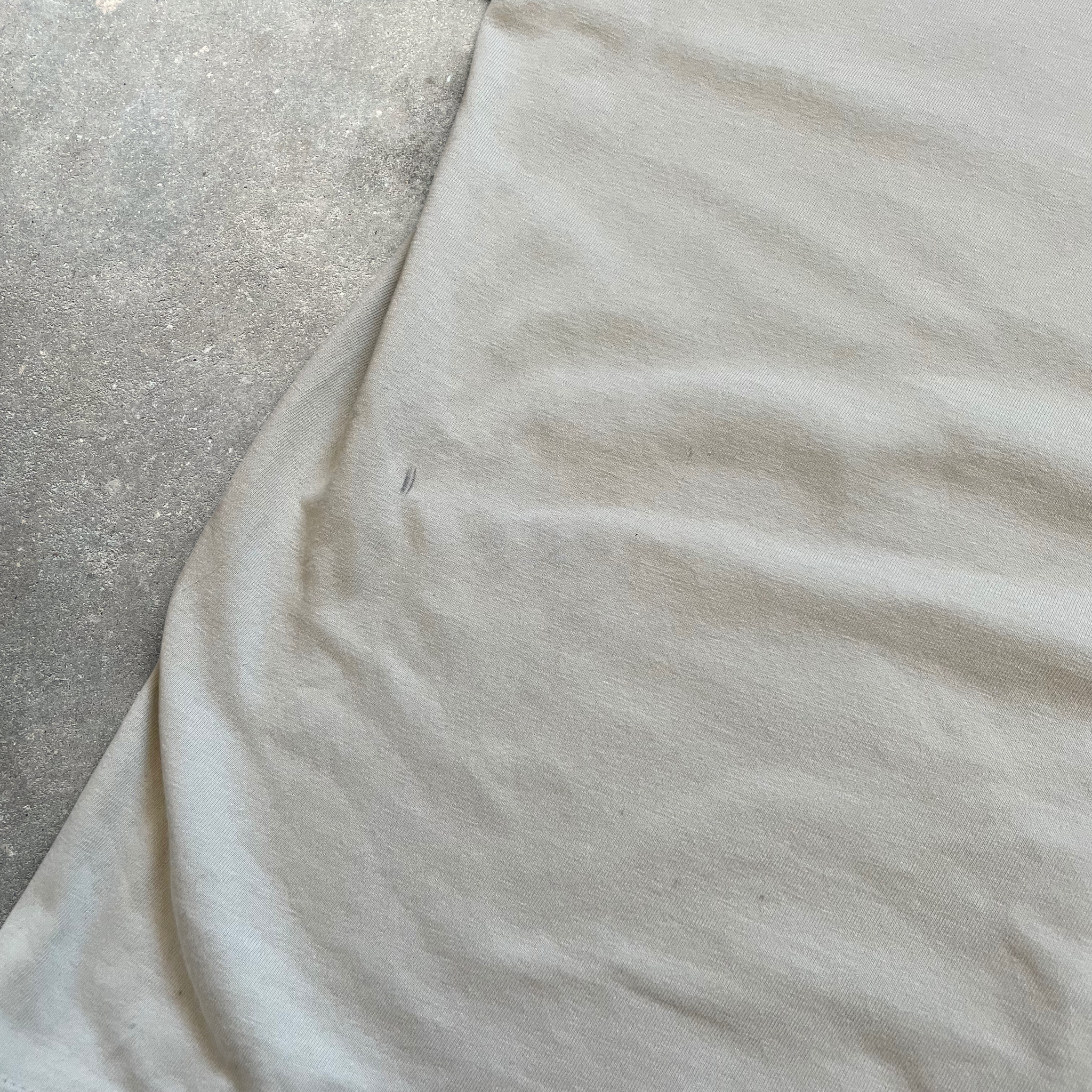 90's Quiksilver Dragon Tee Beige (L)