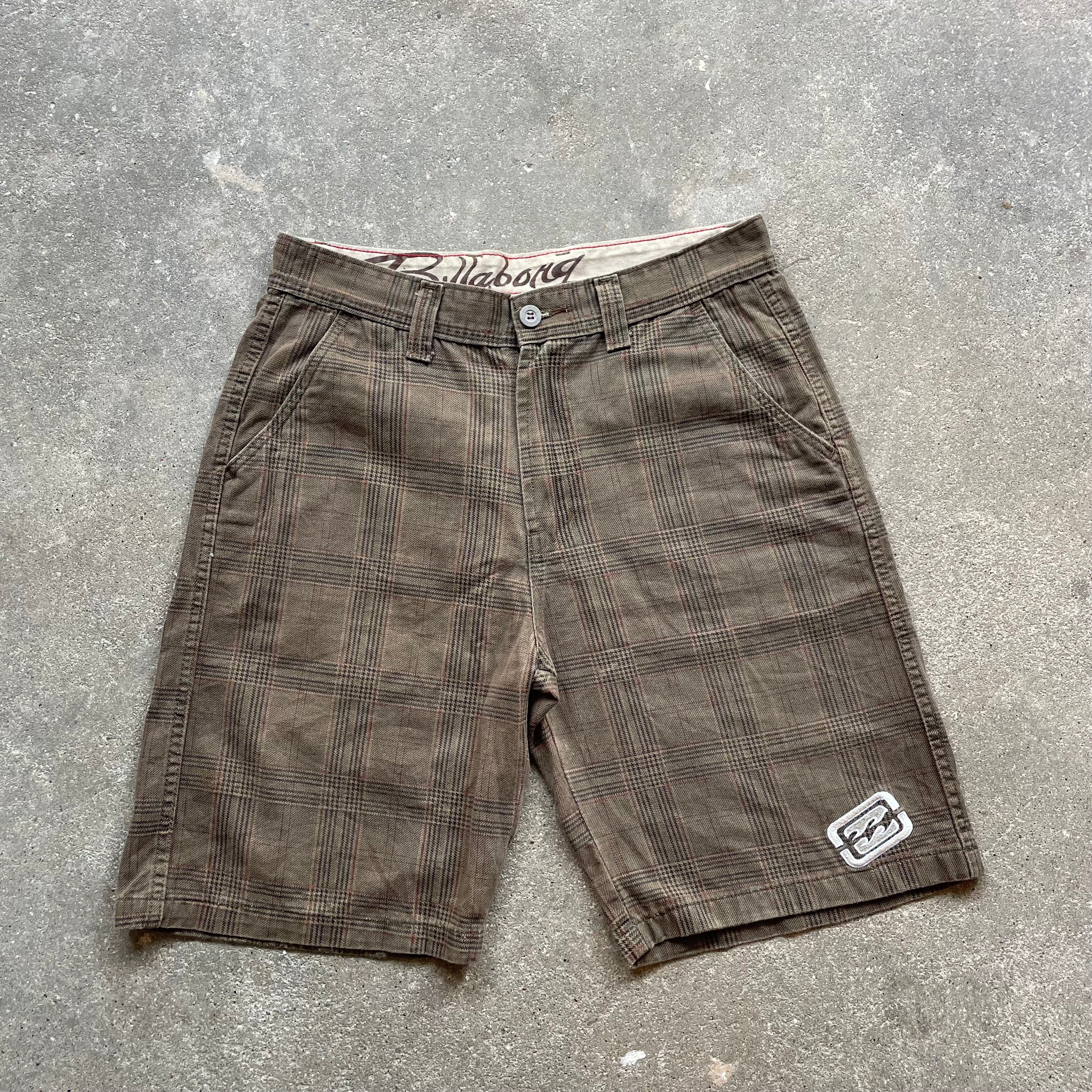 2000's Billabong Chino Shorts (32)