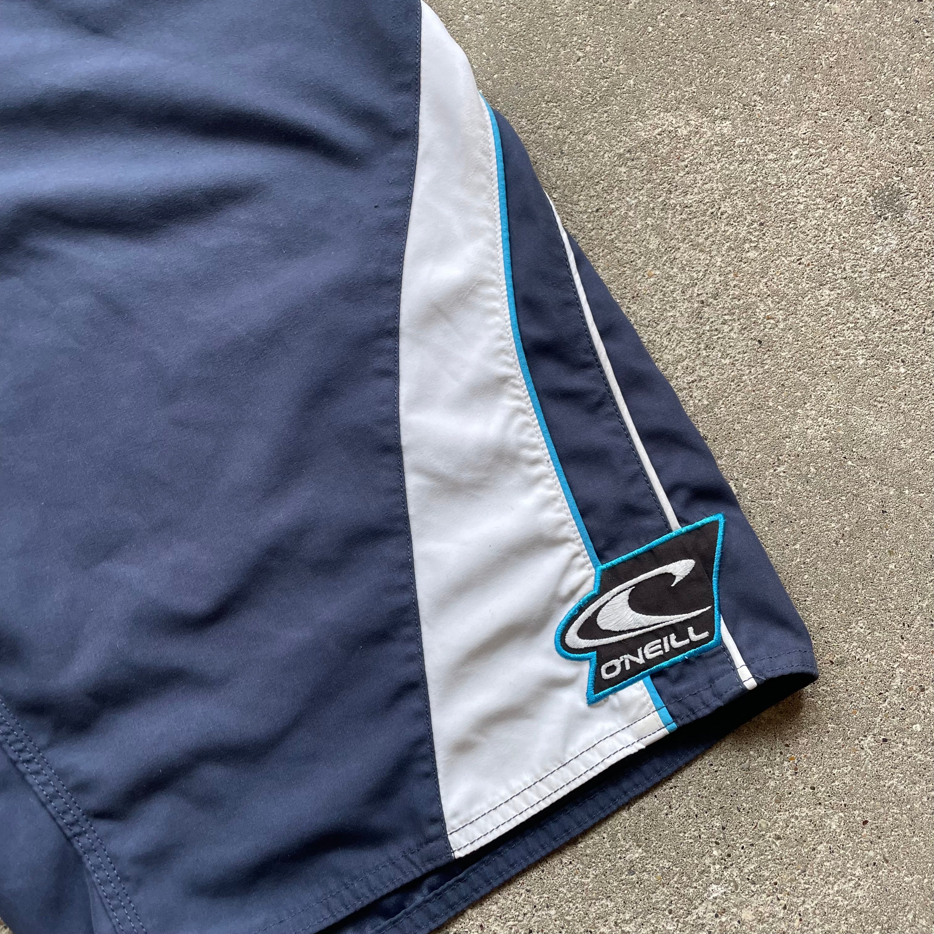 2000's O'Neill Boardshorts (34)