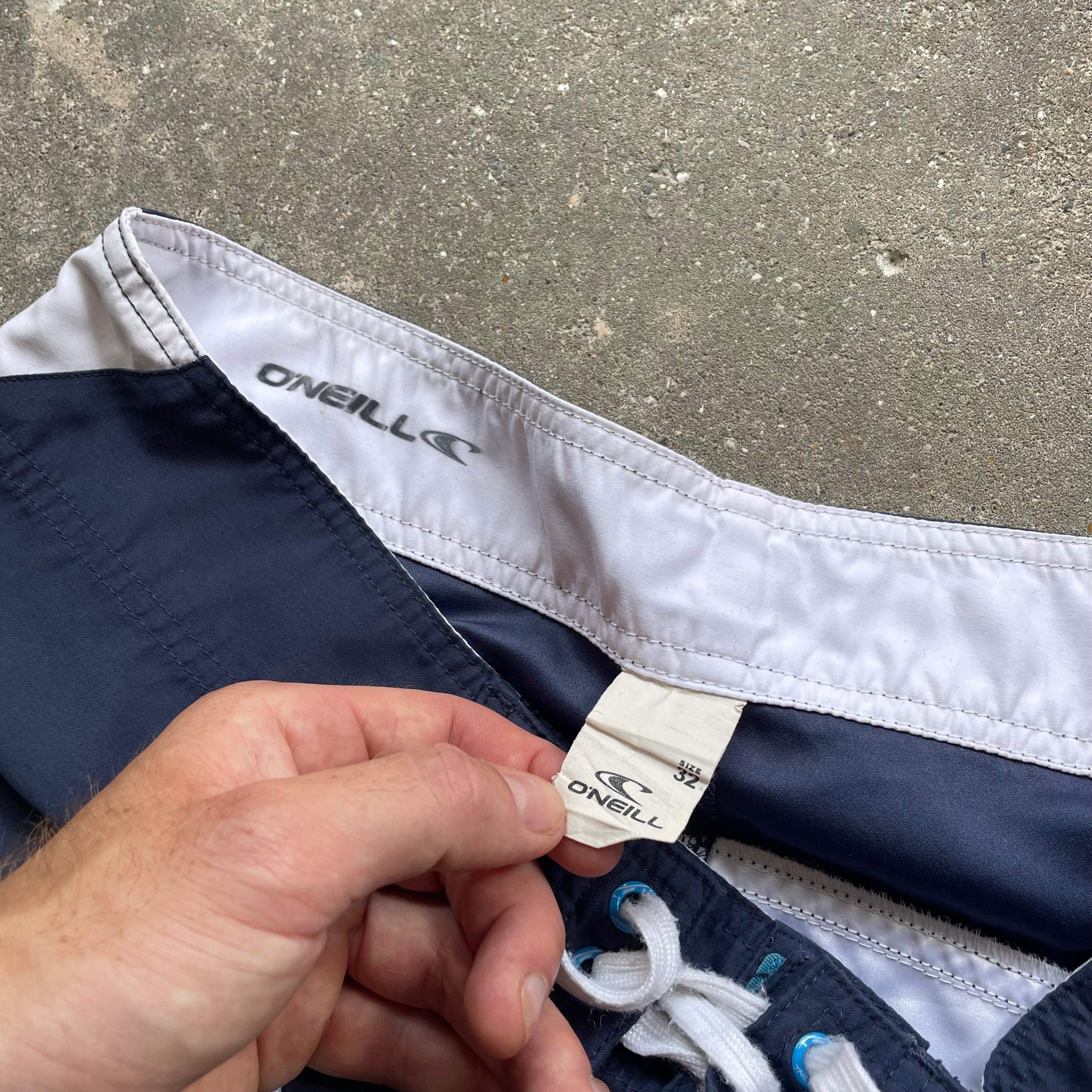 2000's O'Neill Boardshorts (34)