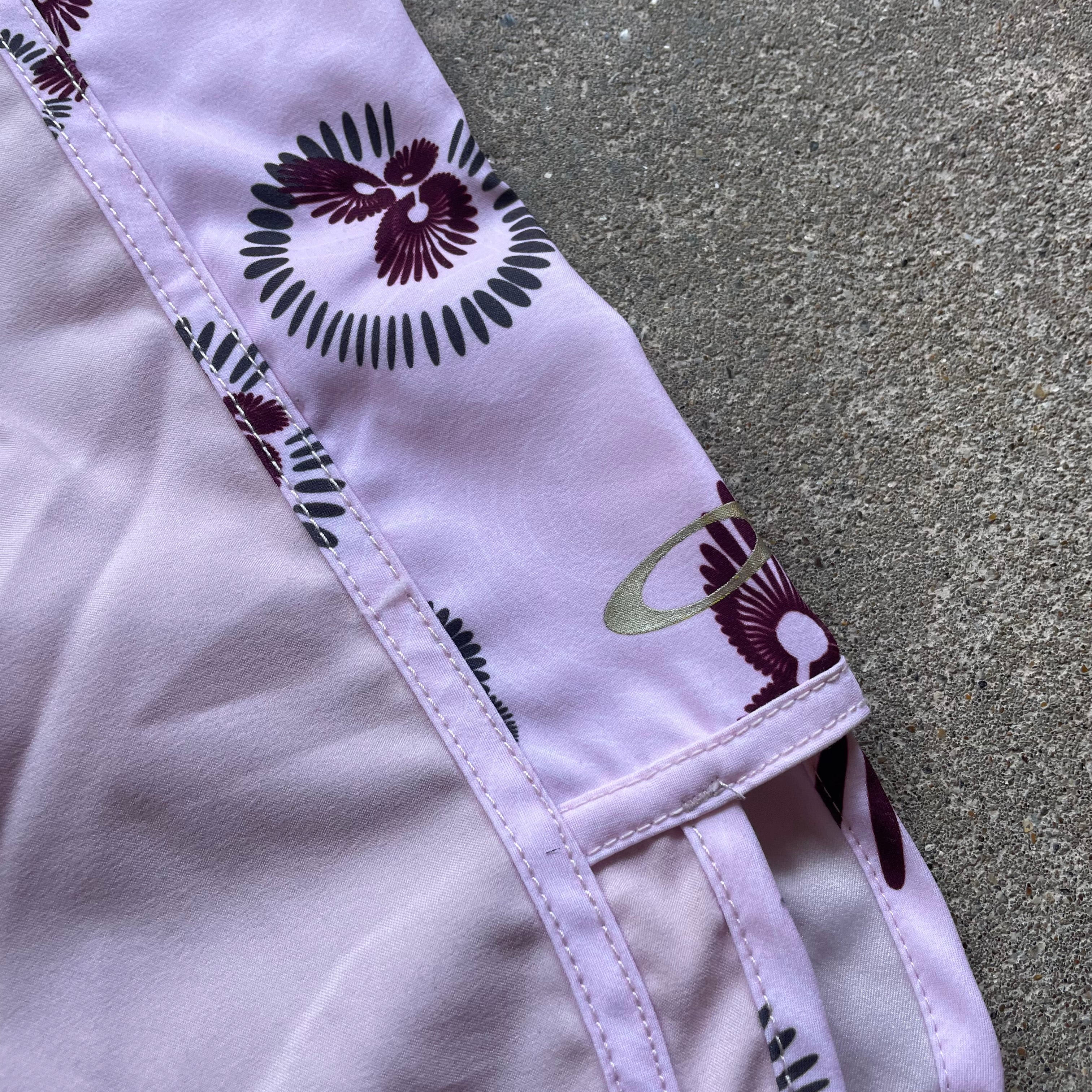 2000's Oakley Boardshorts (M)
