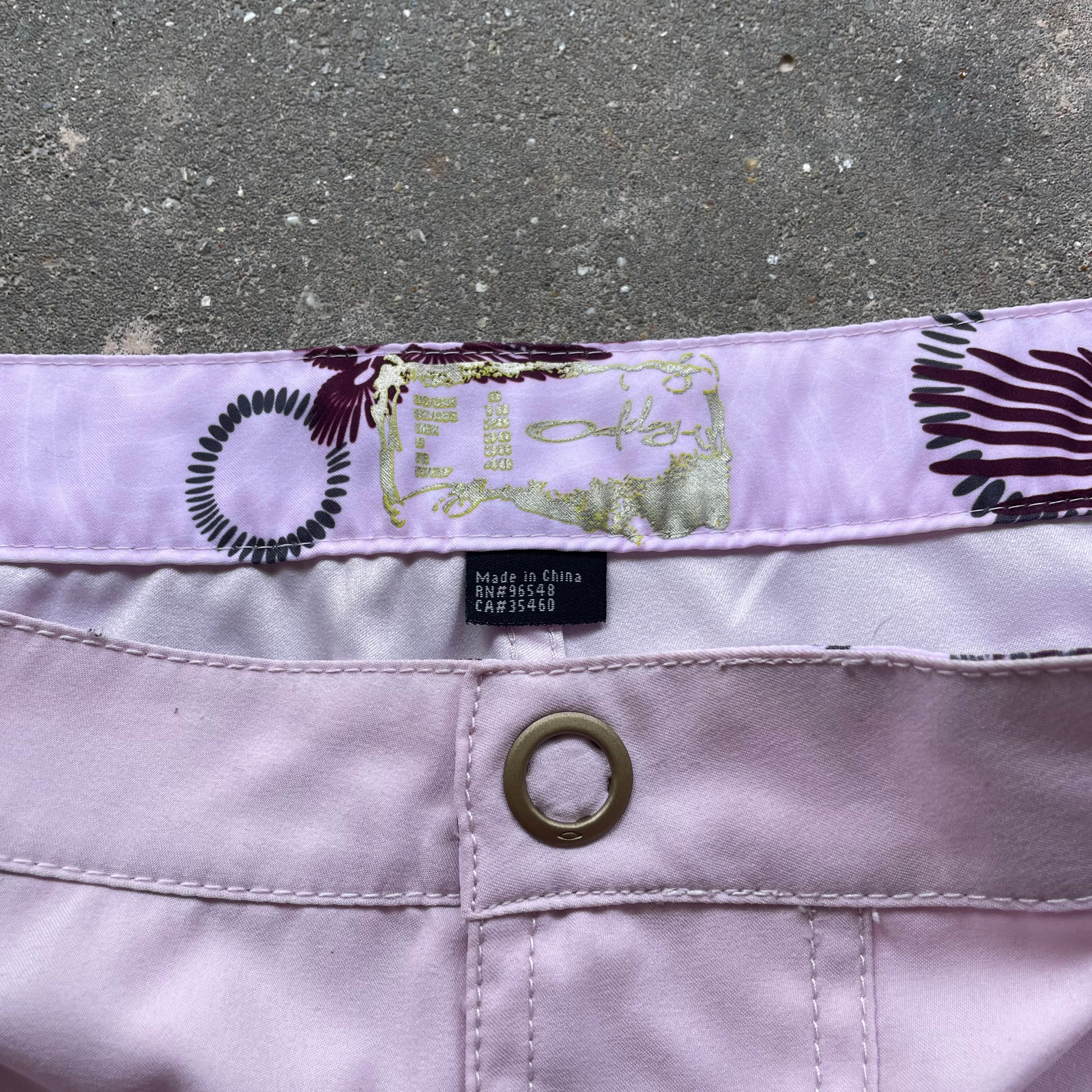 2000's Oakley Boardshorts (M)