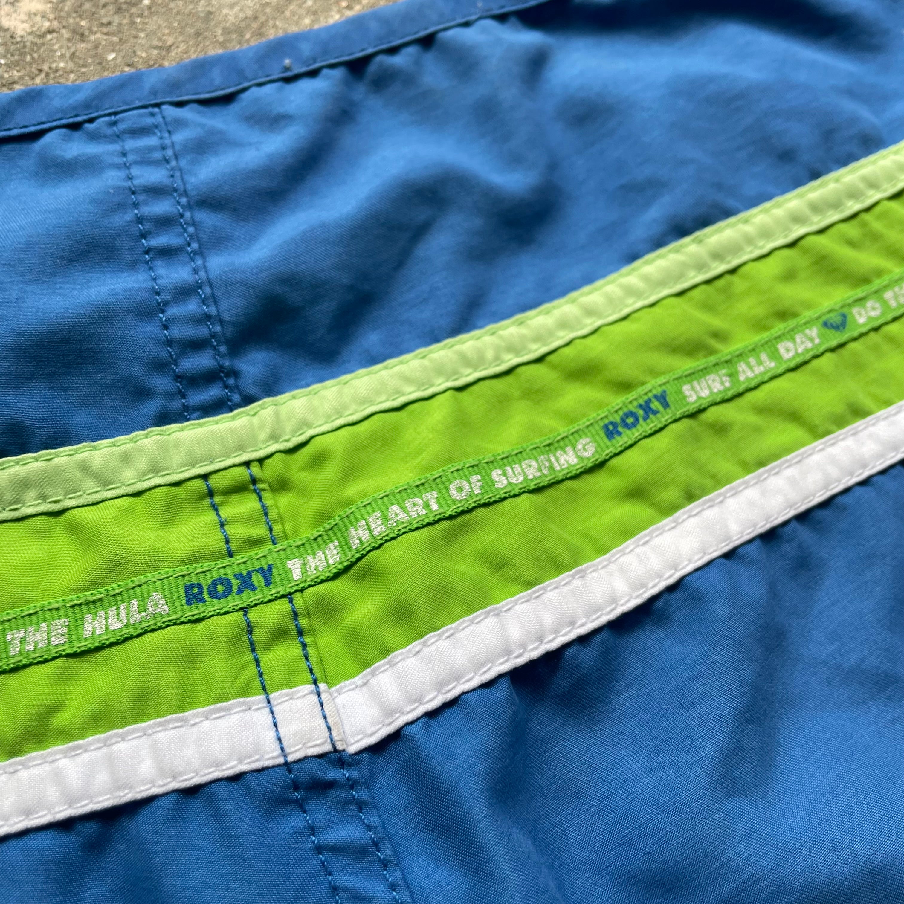 2000's Roxy Boardshorts (XS)