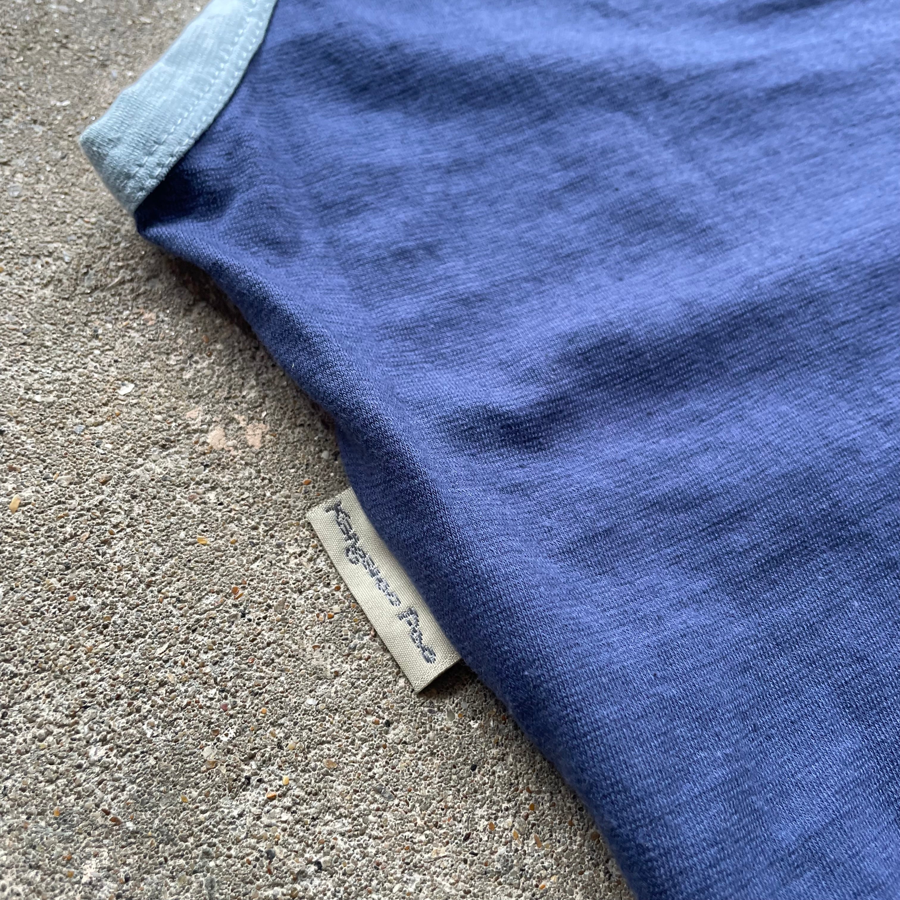 2000's Kangaroo Poo Top (L)