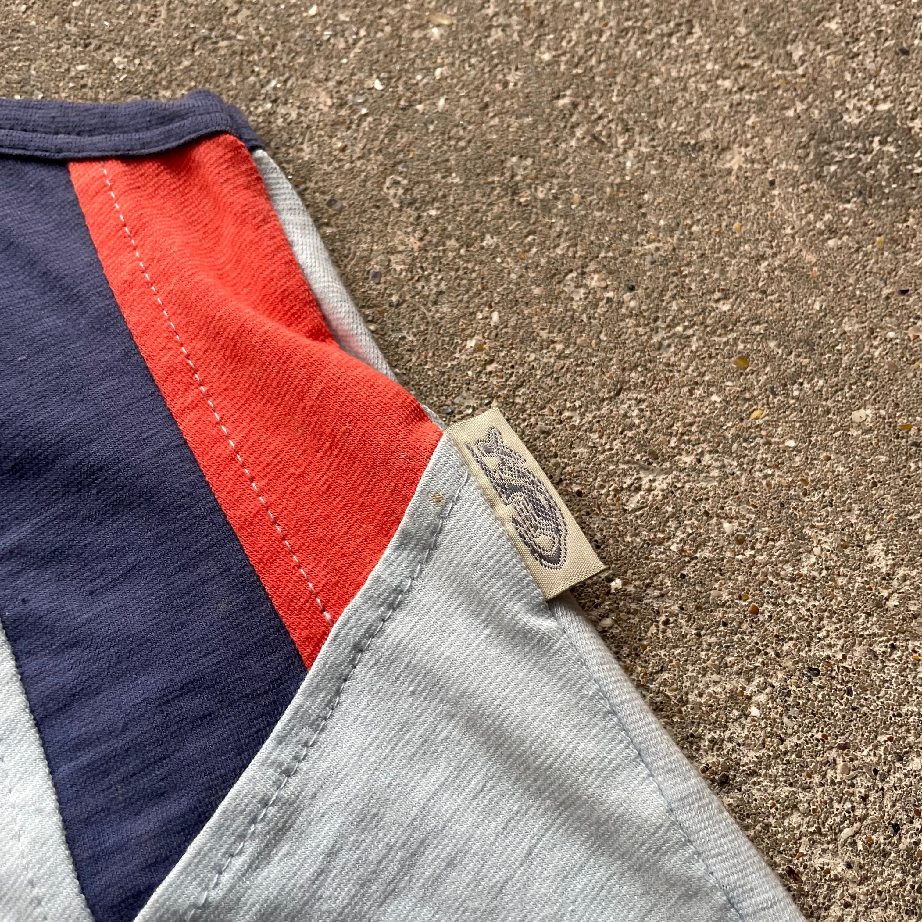 2000's Kangaroo Poo Top (L)
