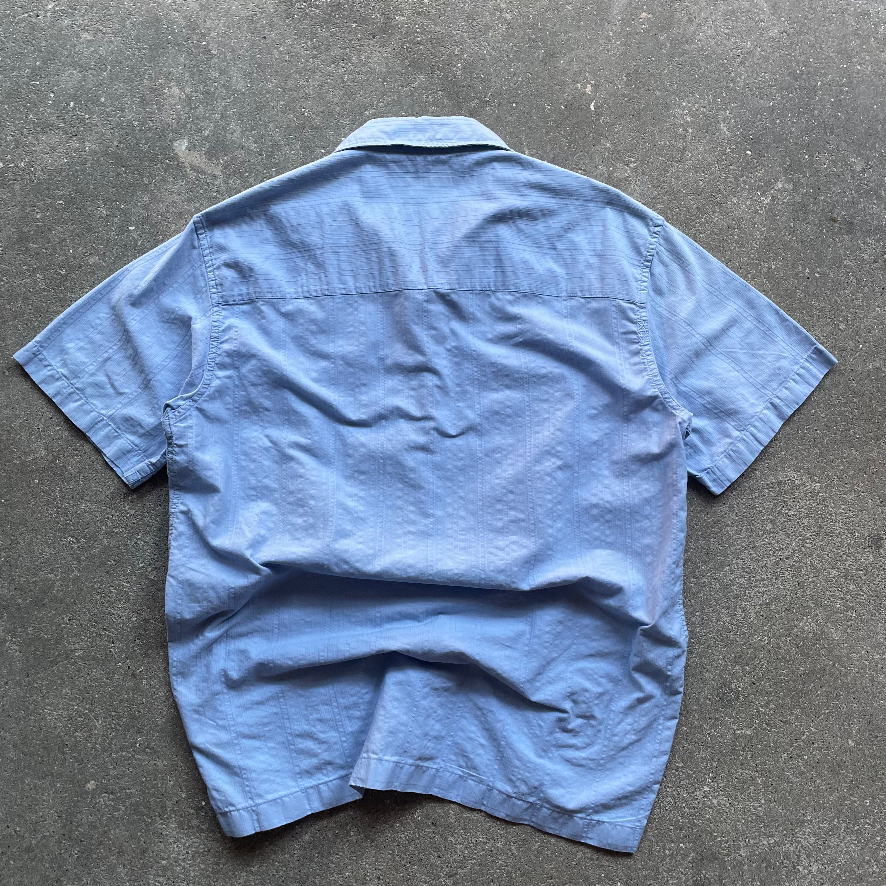 2000's Quiksilver Short Sleeve Shirt (S)