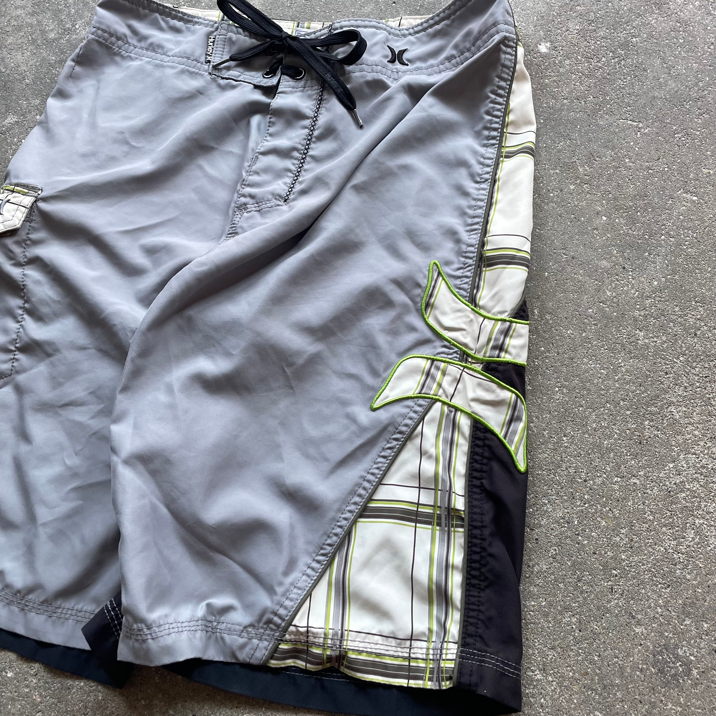 2000's Hurley Boardshorts (S)