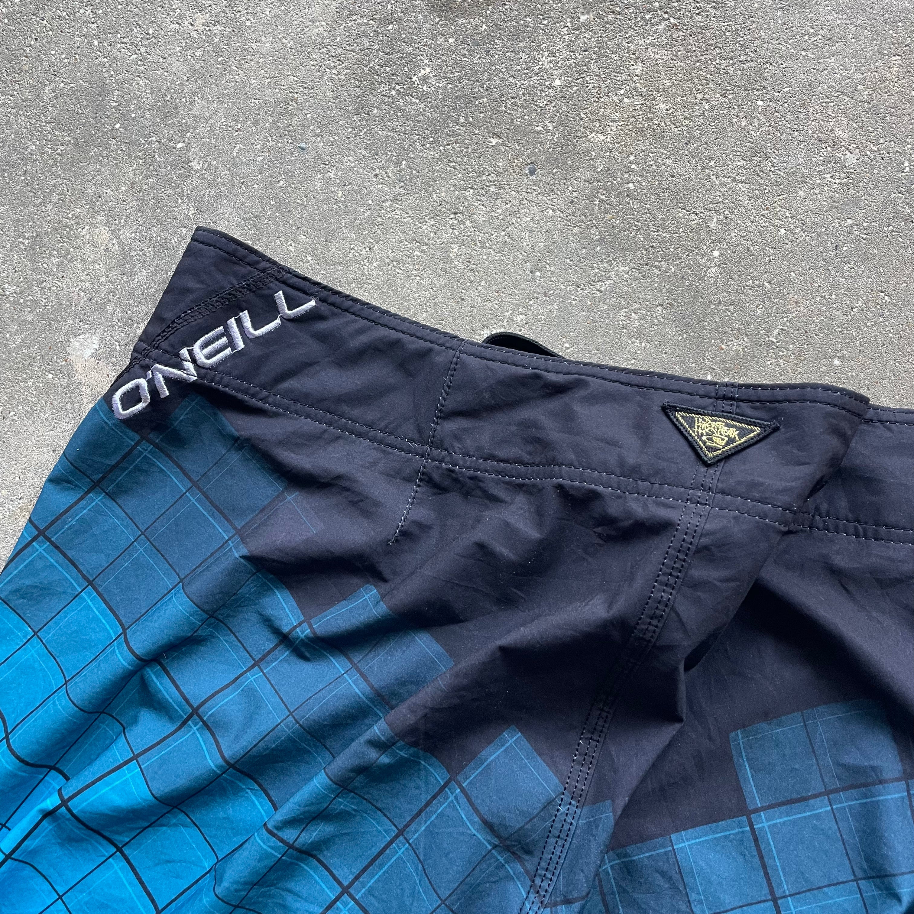 2000's O'Neill Boardshorts (XL)