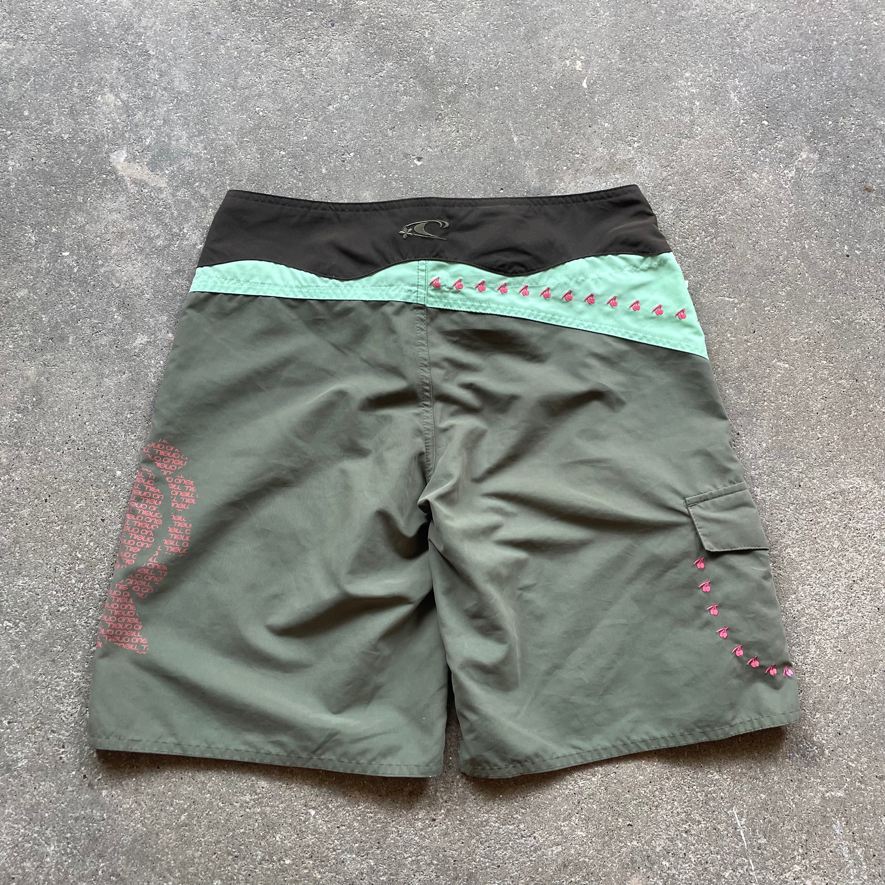2000's O'Neill Boardshorts (28)