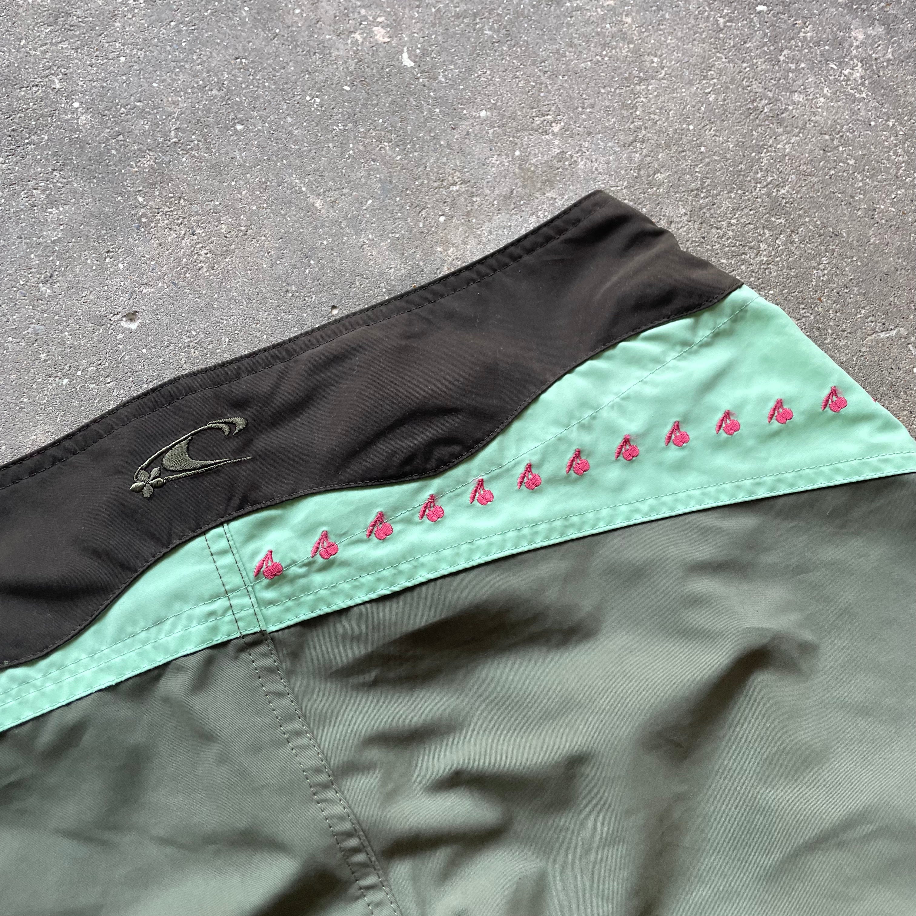 2000's O'Neill Boardshorts (28)