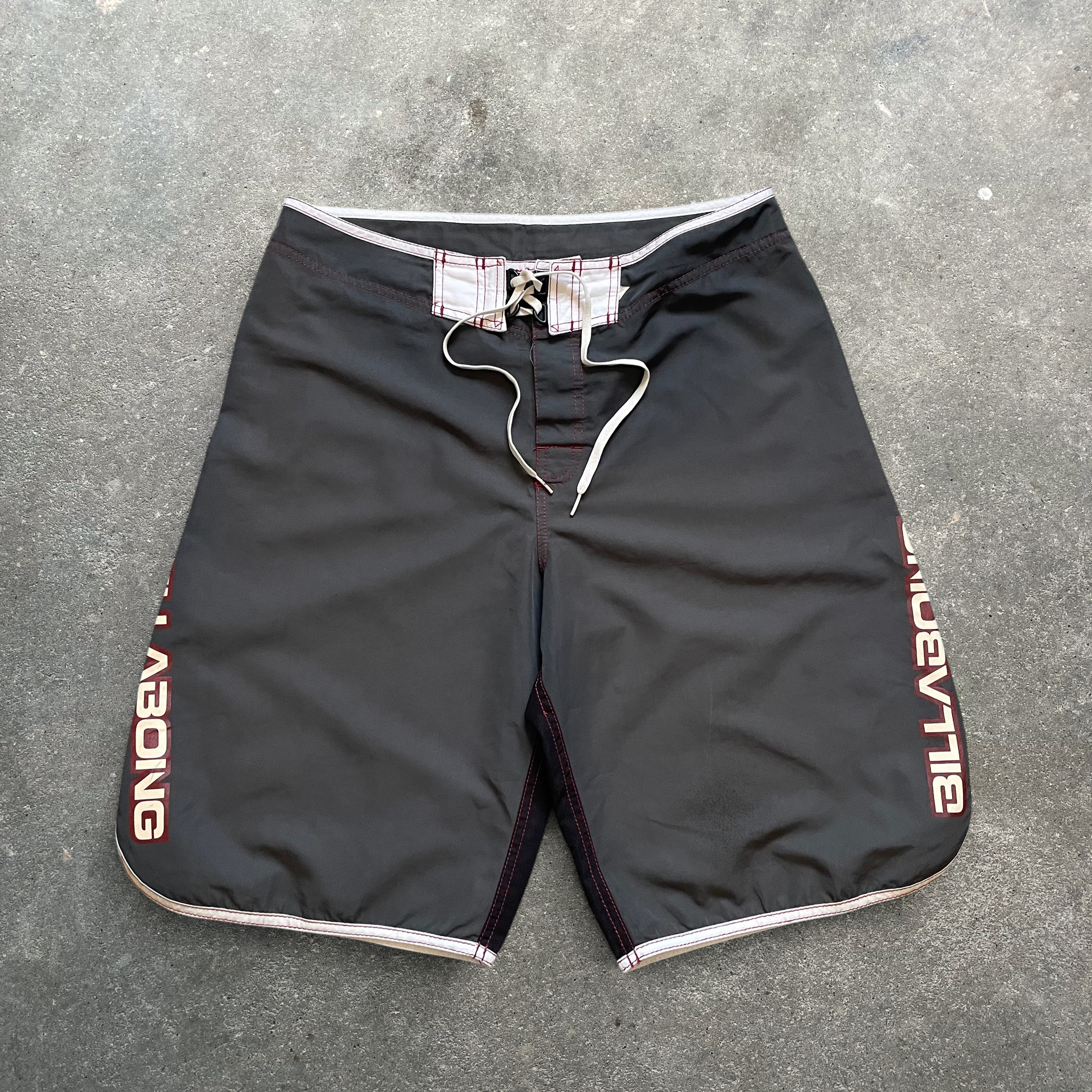 2000's Billabong Boardshorts Grey (34)