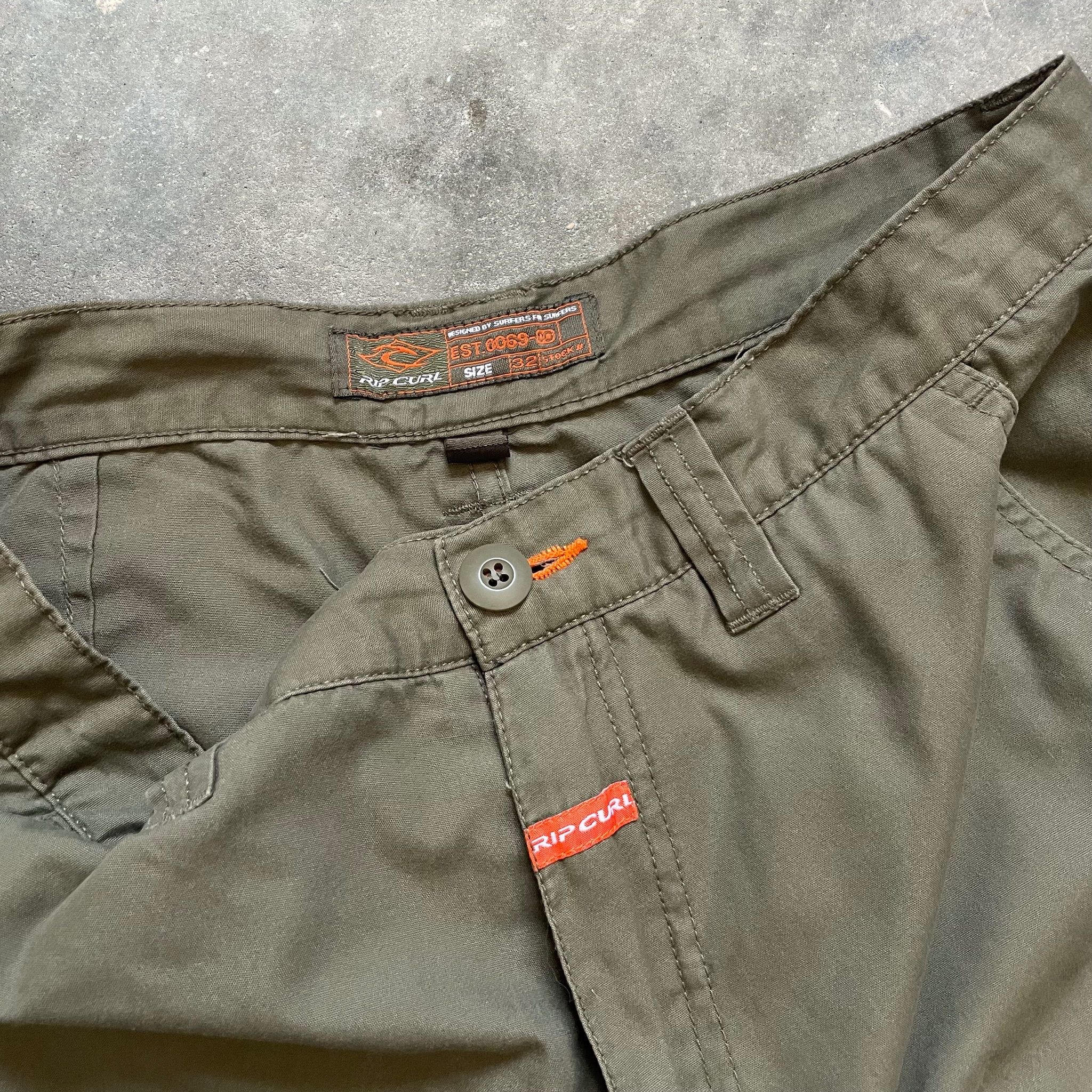 2000's Rip Curl Chino Shorts Khaki (31)
