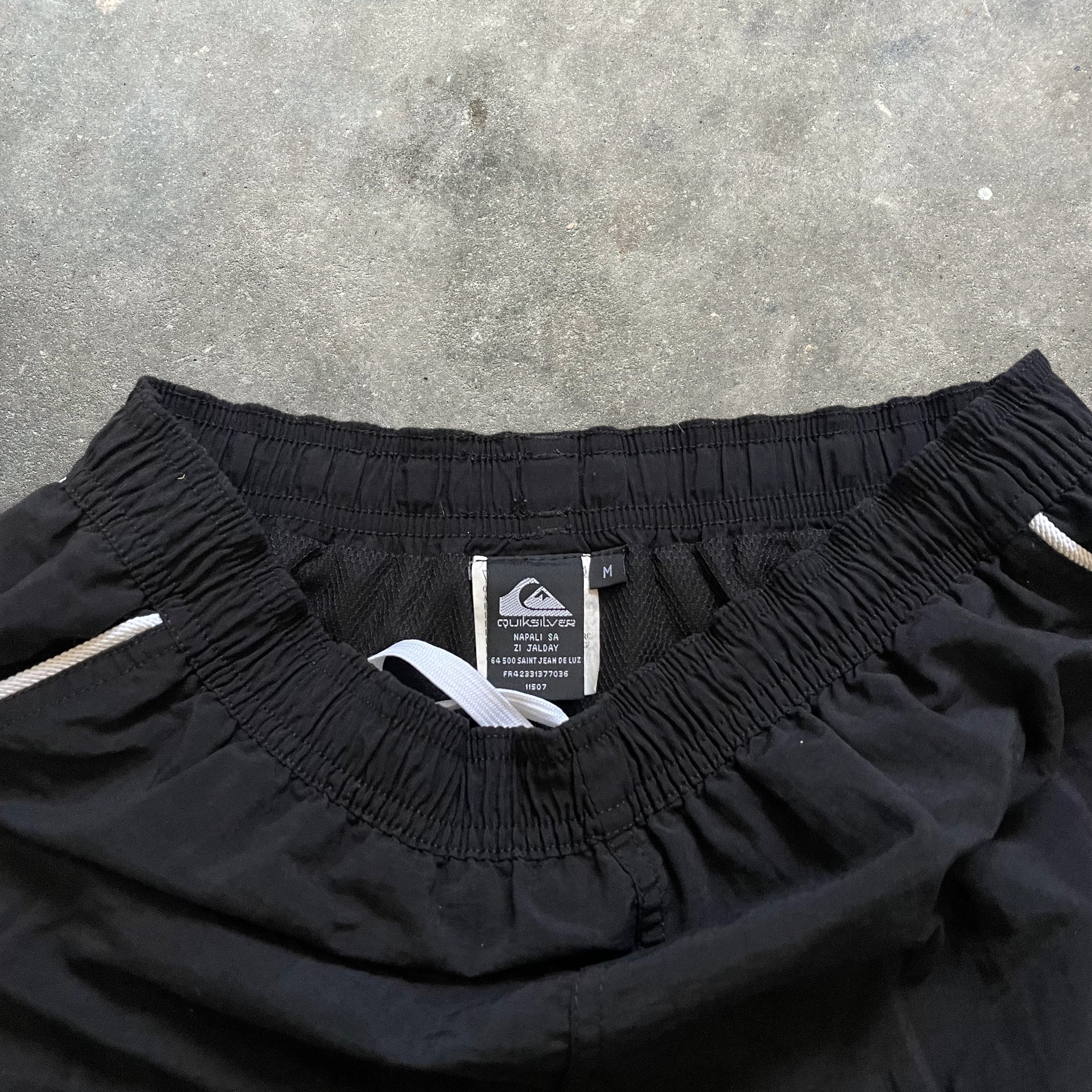 2000's Quiksilver Swim Shorts Black (31)