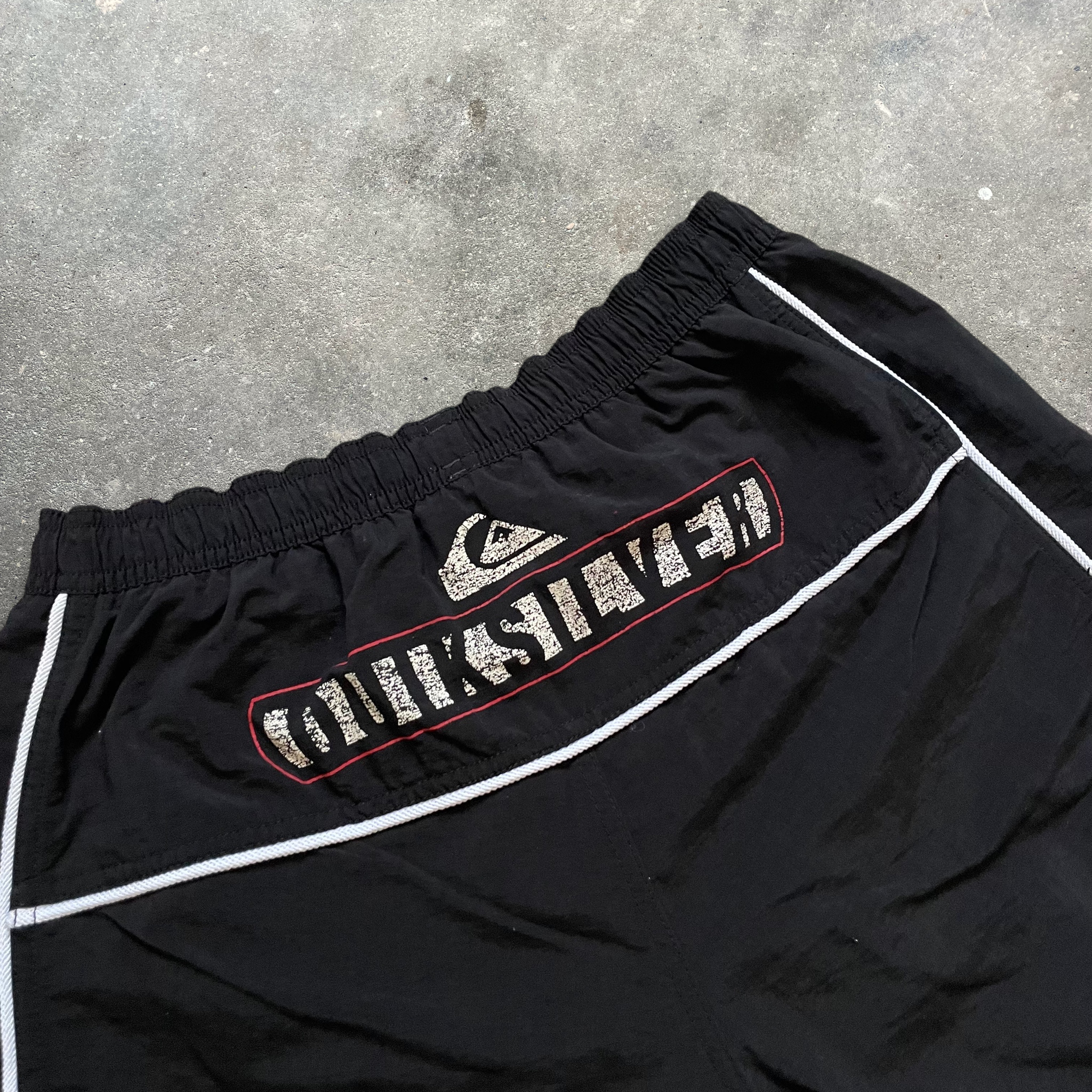 2000's Quiksilver Swim Shorts Black (31)