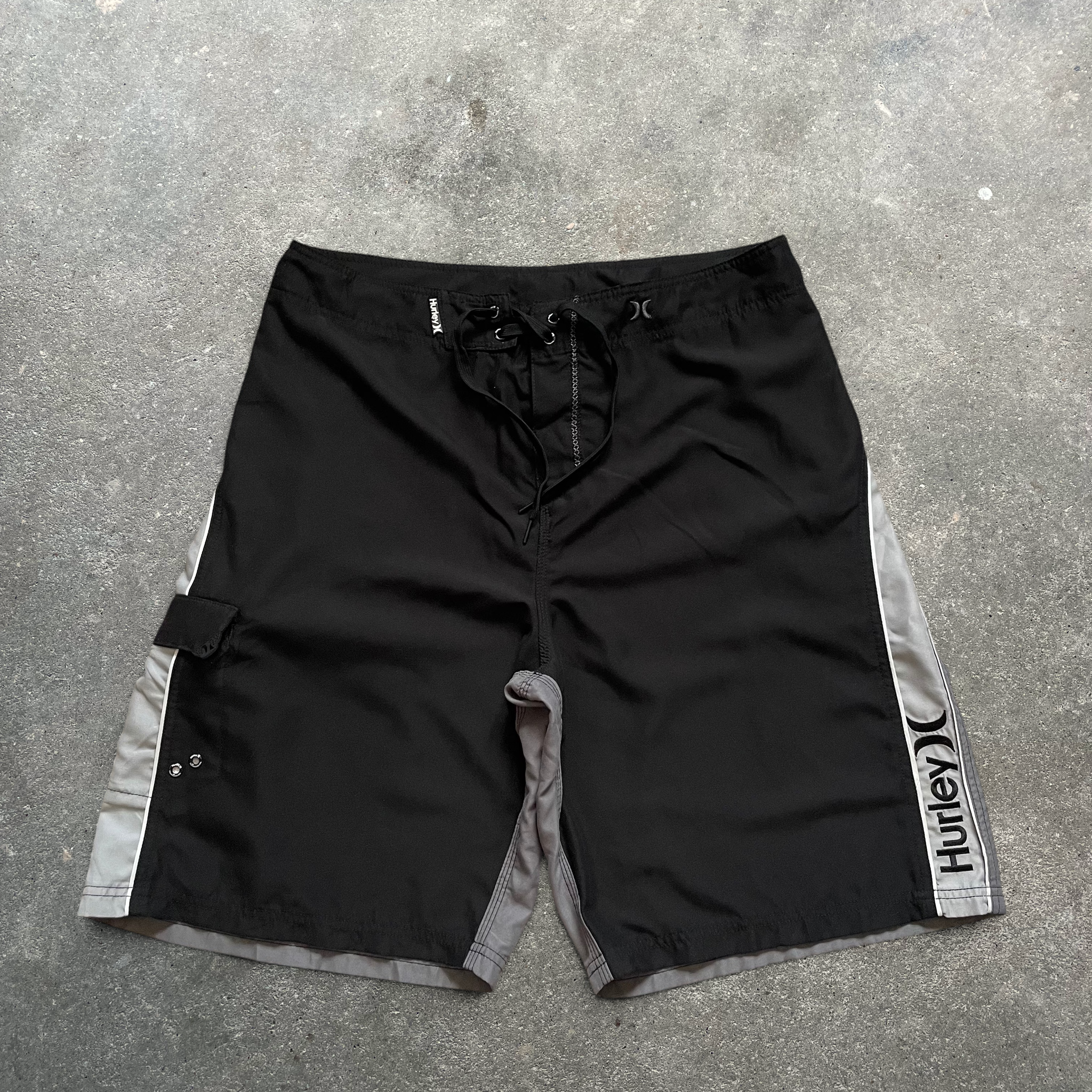 2000's Hurley Boardshorts (36)