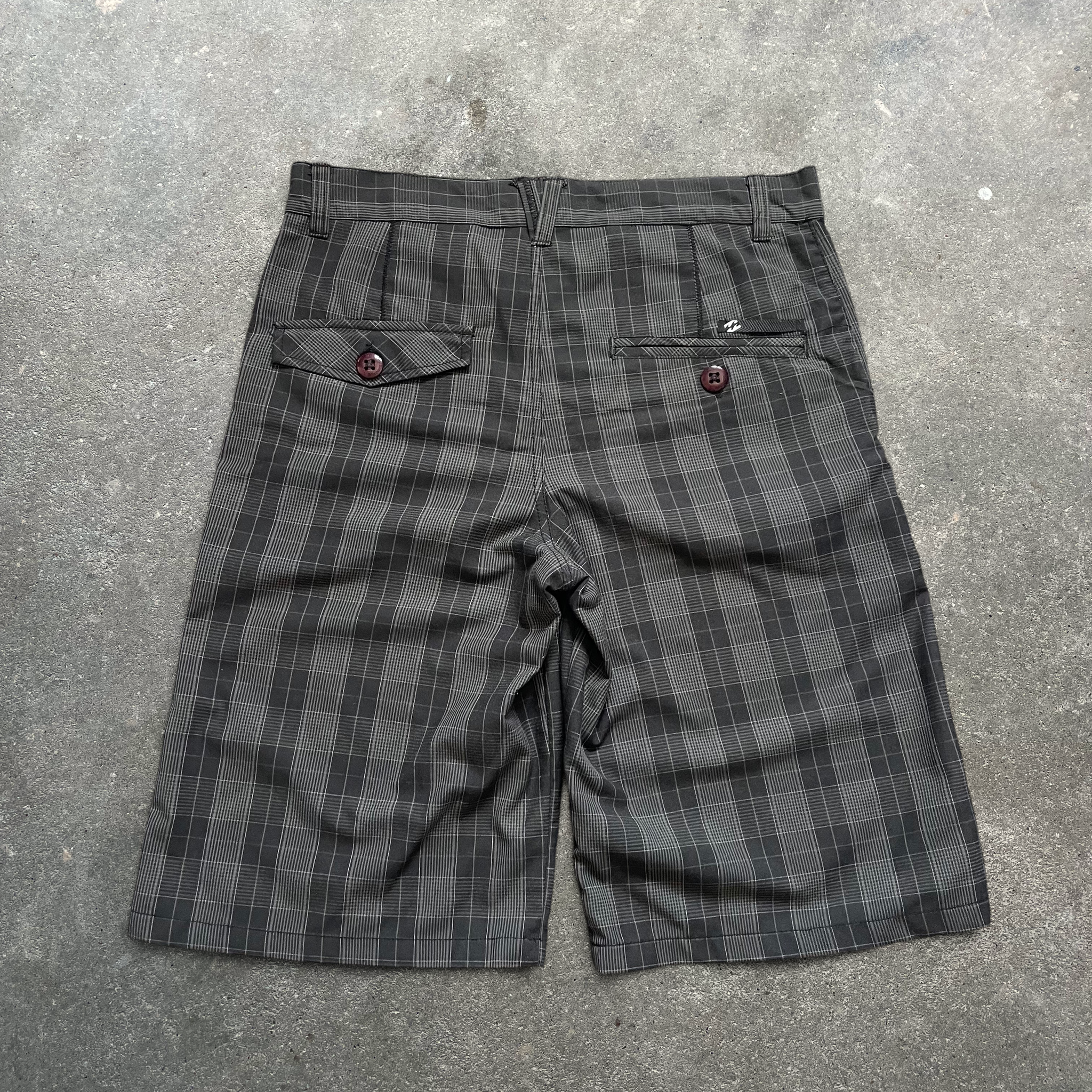 2000's Billabong Chino Shorts Checkered (32)