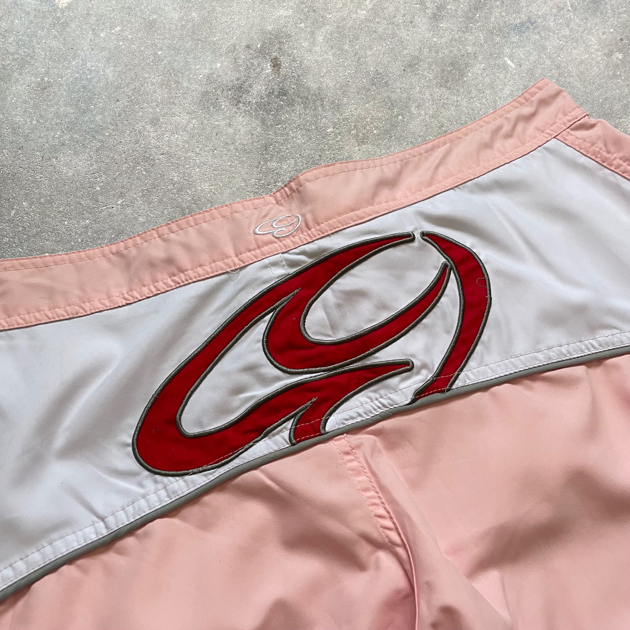 2000's Balin Boardshorts Pink (34)