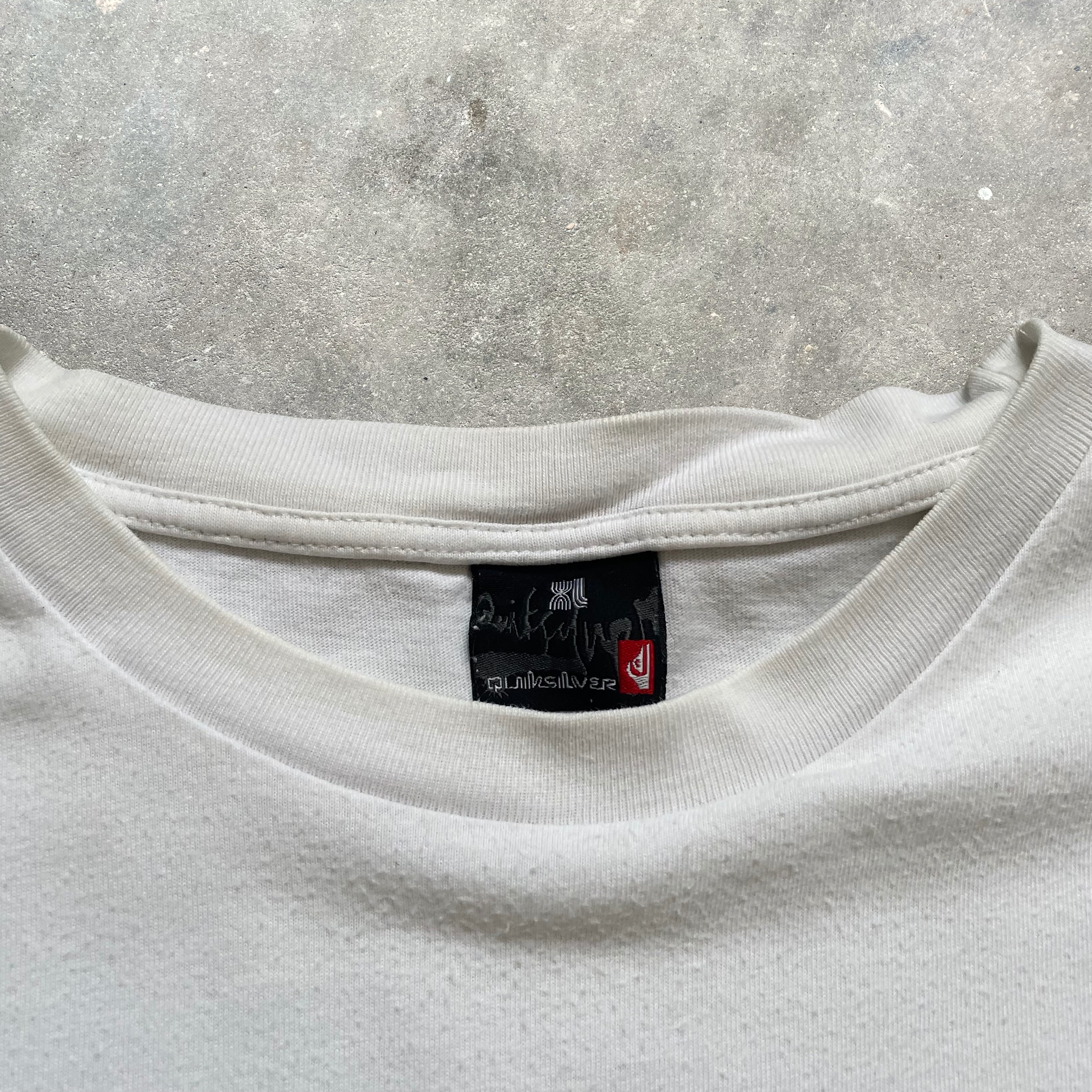 2000's Quiksilver Tee White (M)