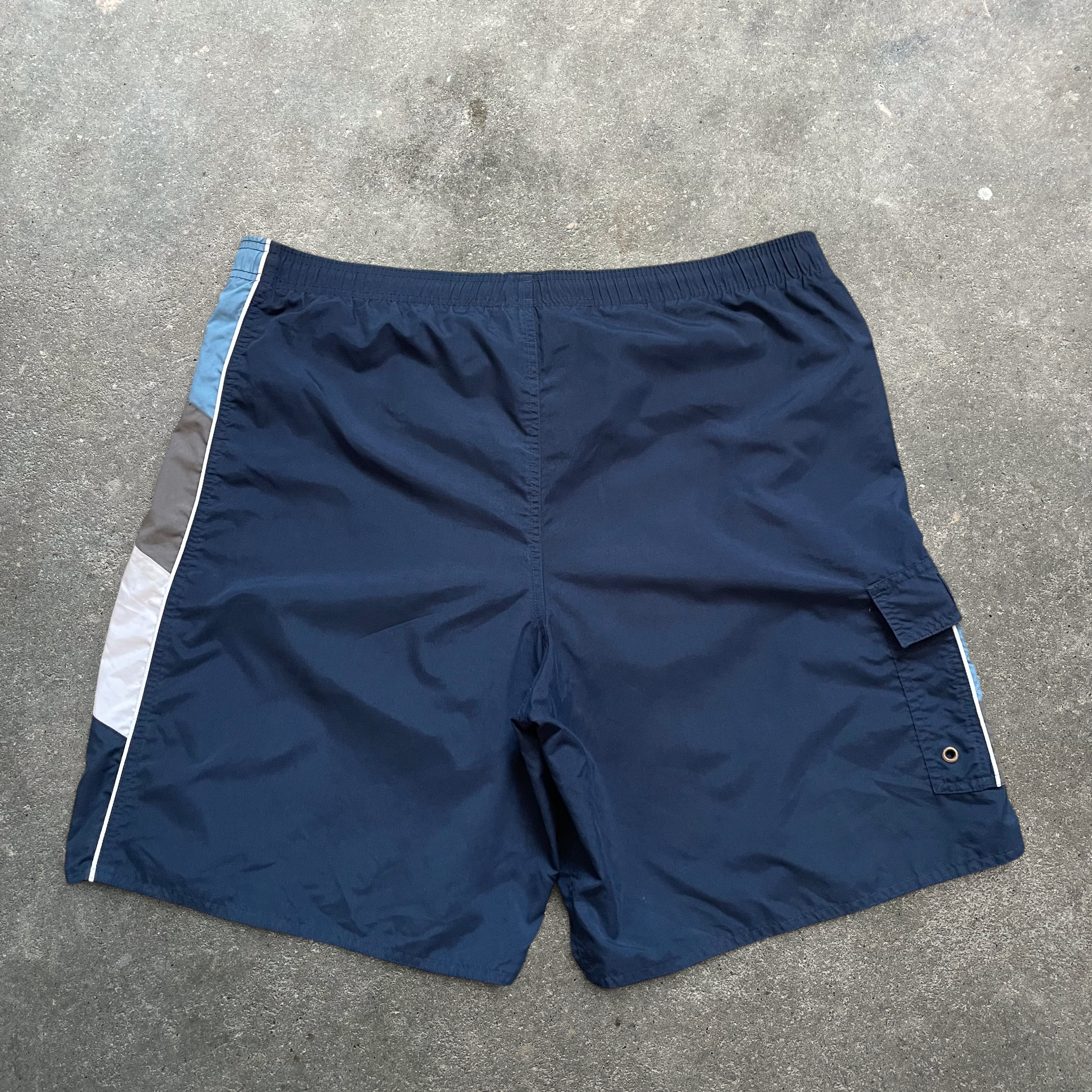 90's Quiksilver Swim Shorts Navy (40)