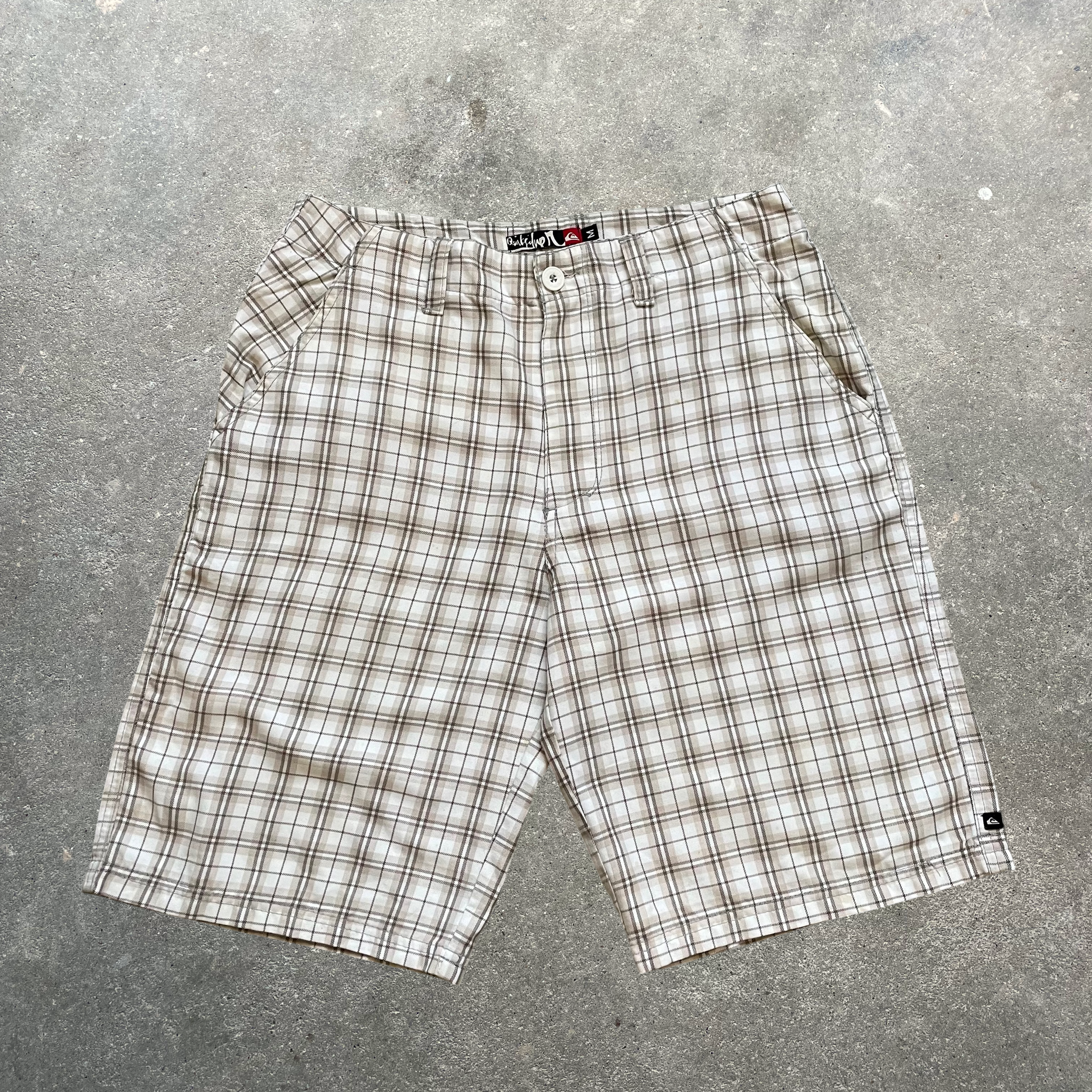 2000's Quiksilver Chino Shorts (32)