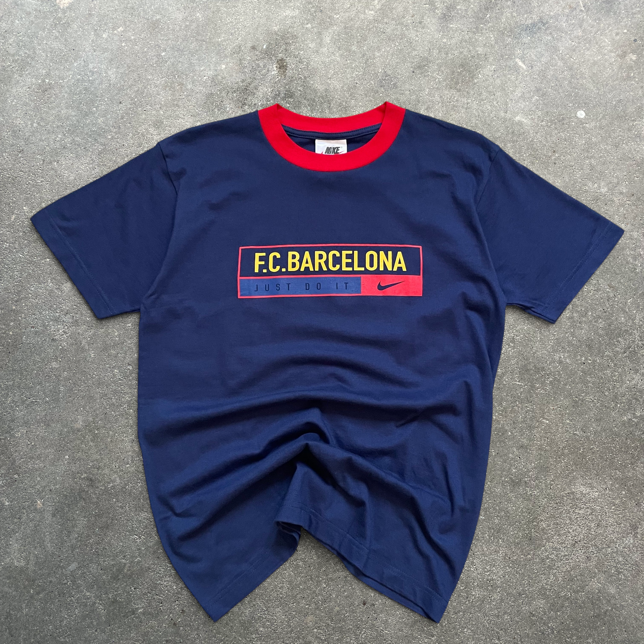90's Nike Barcelona Football T-shirt (S)