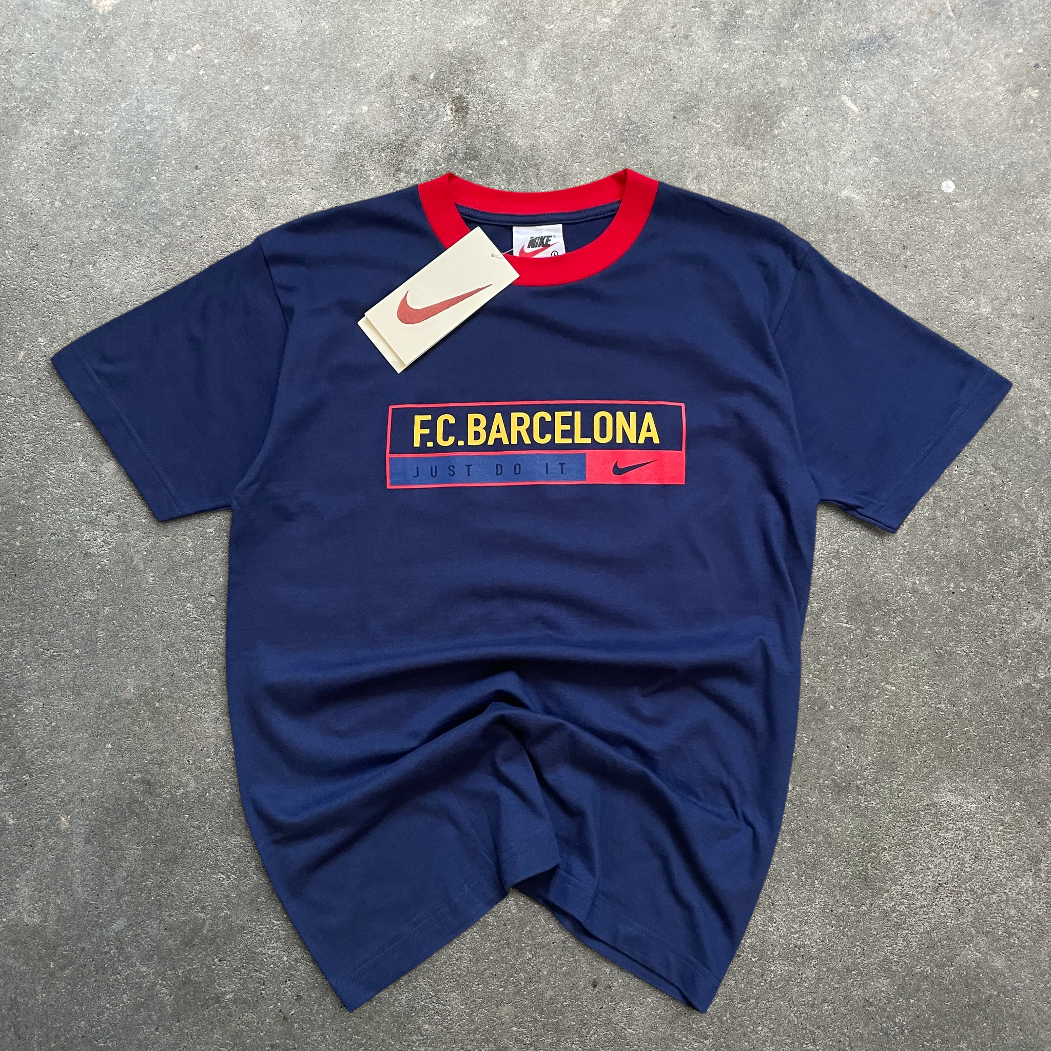 90's Nike Barcelona Football T-shirt (S)