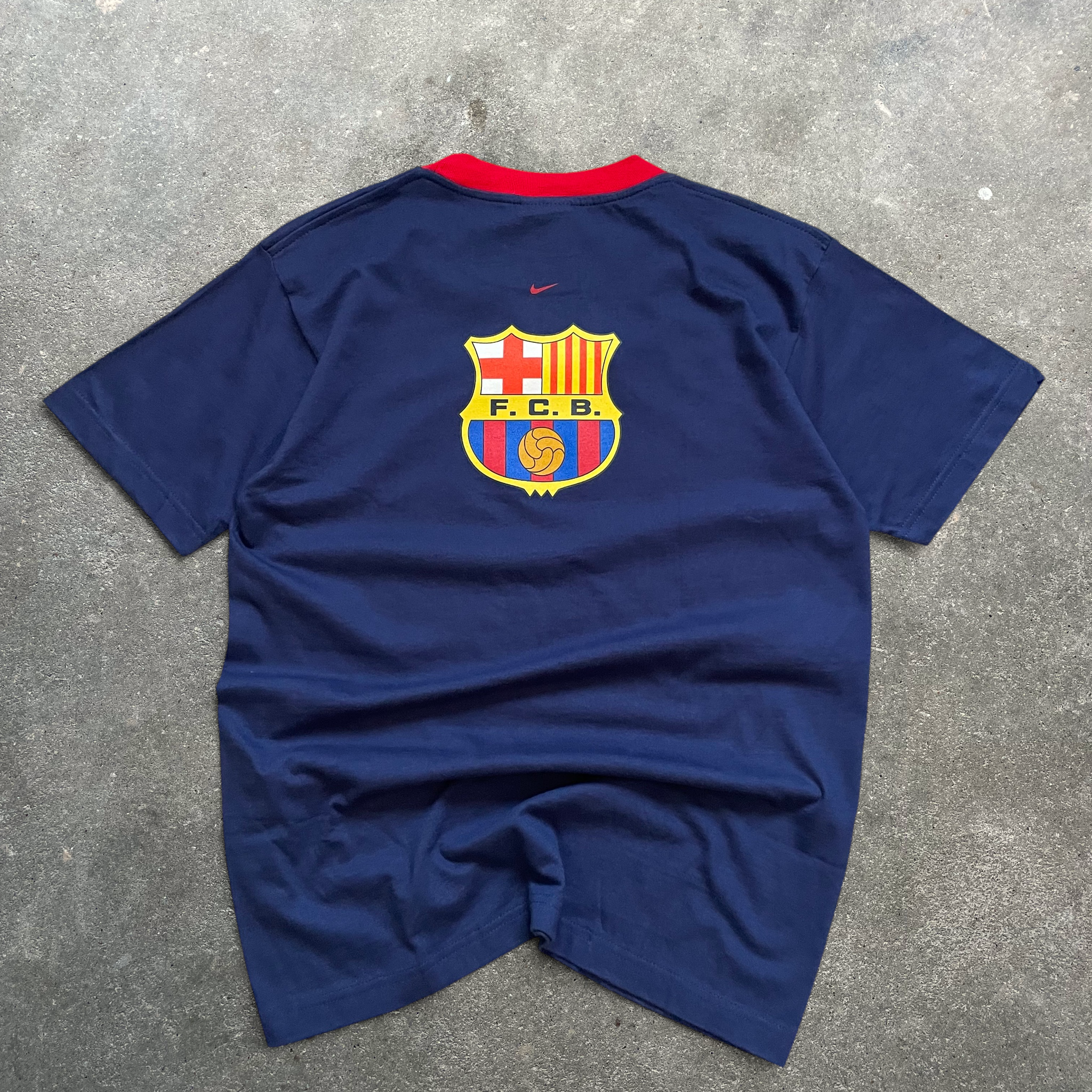 90's Nike Barcelona Football T-shirt (S)