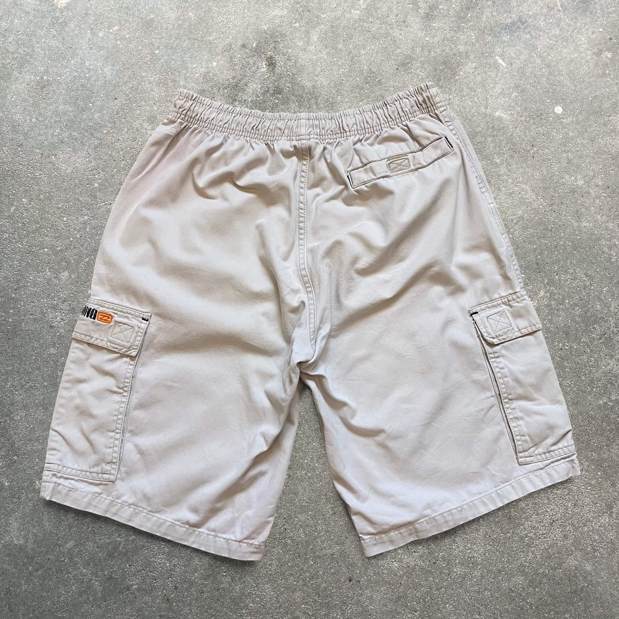 90's Billabong Baggy Cargo Shorts (31)